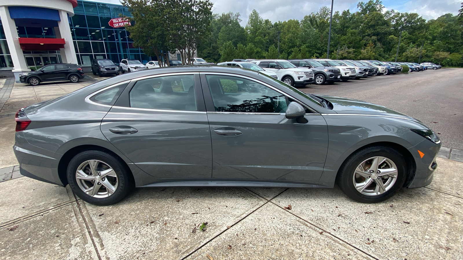 2021 Hyundai Sonata SE 16