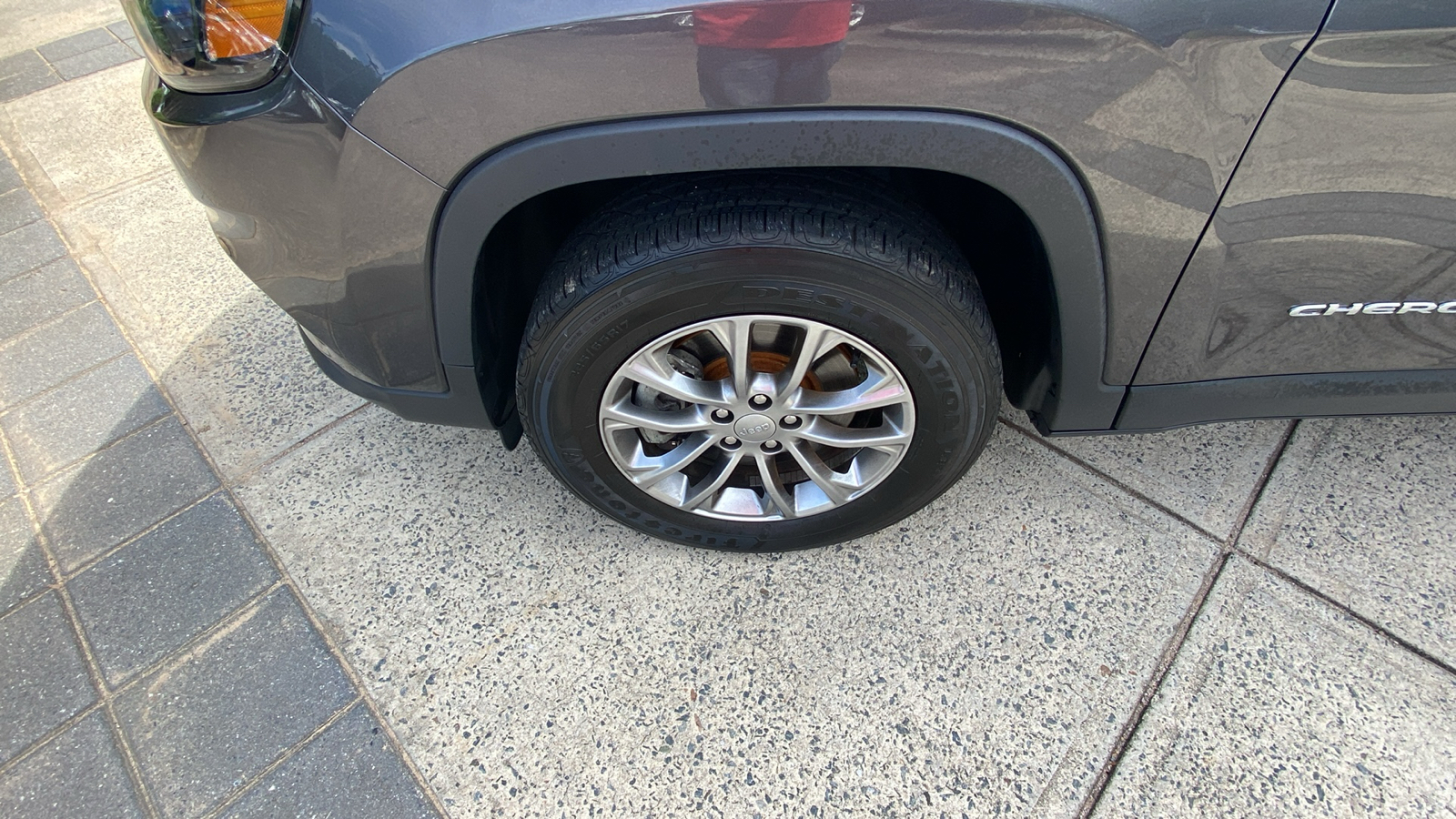 2021 Jeep Cherokee Latitude Lux 6