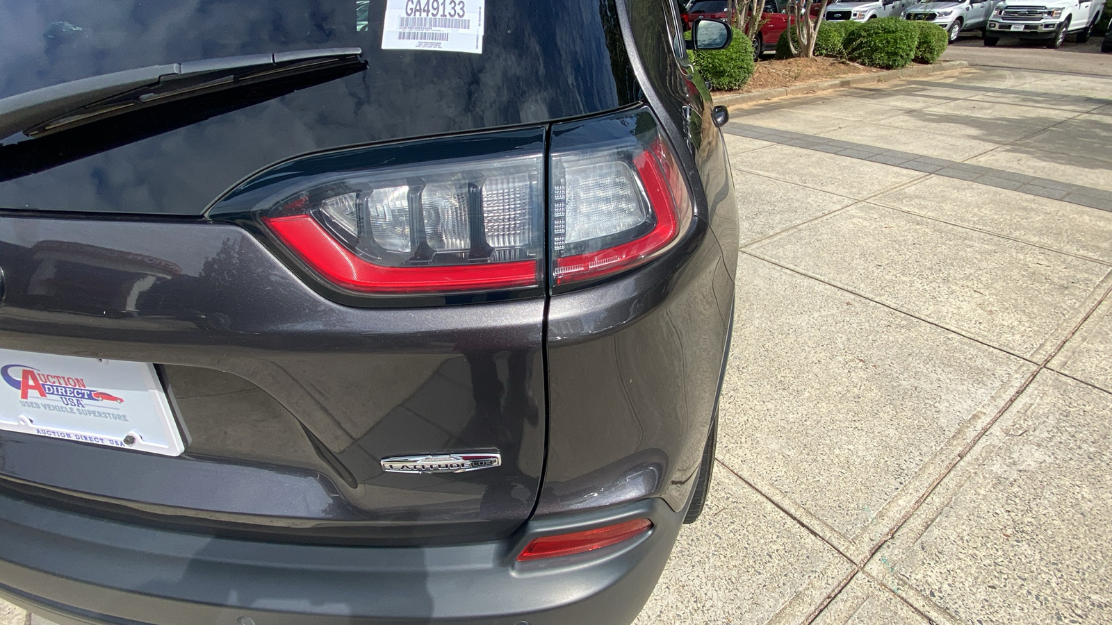 2021 Jeep Cherokee Latitude Lux 14