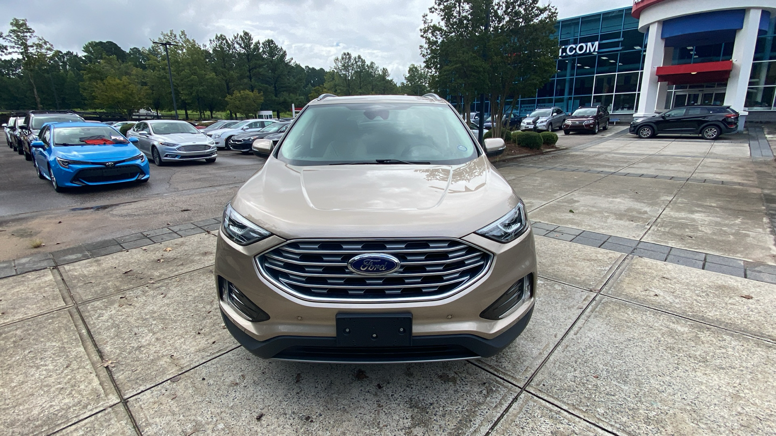 2020 Ford Edge Titanium 3