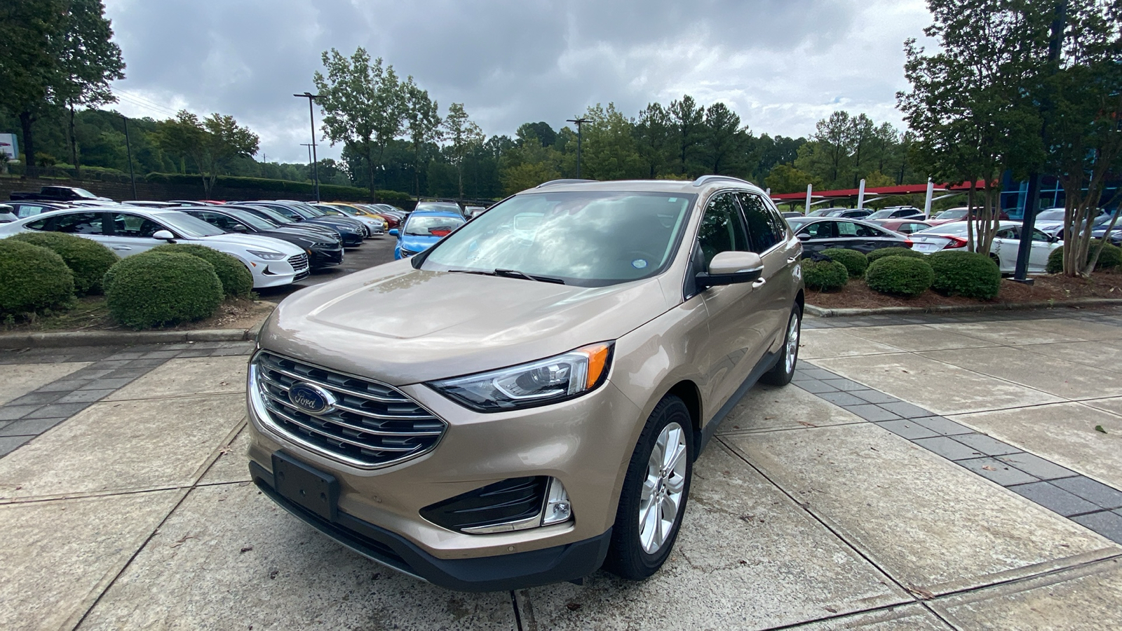 2020 Ford Edge Titanium 4