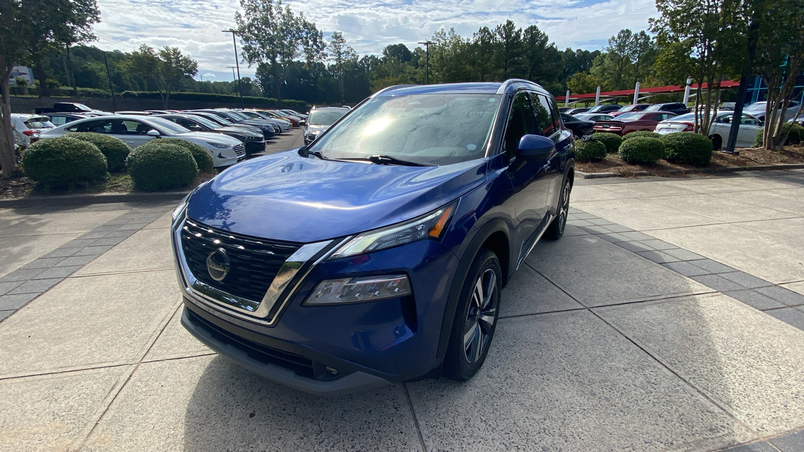 2021 Nissan Rogue SL 4