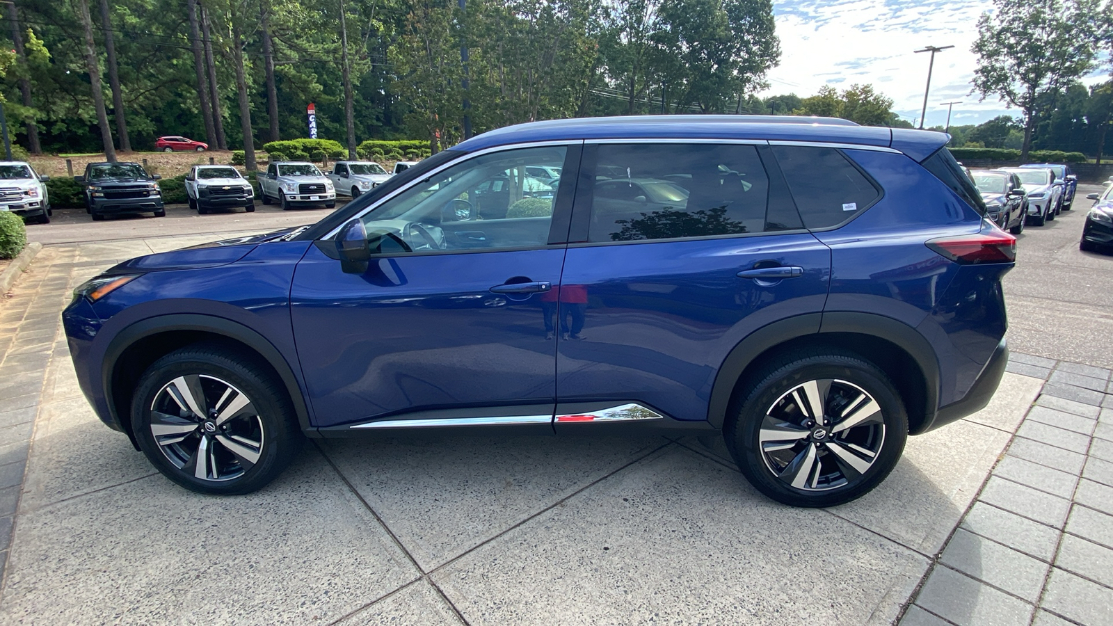 2021 Nissan Rogue SL 7