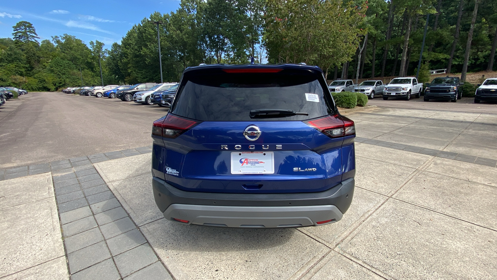 2021 Nissan Rogue SL 10