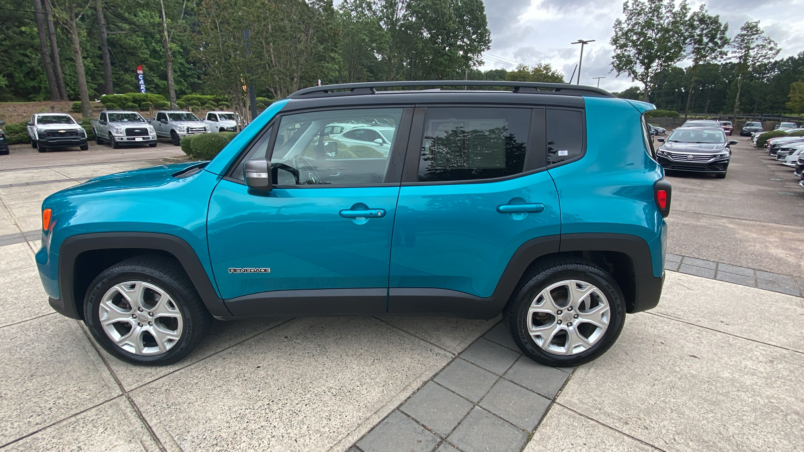 2019 Jeep Renegade Limited 8