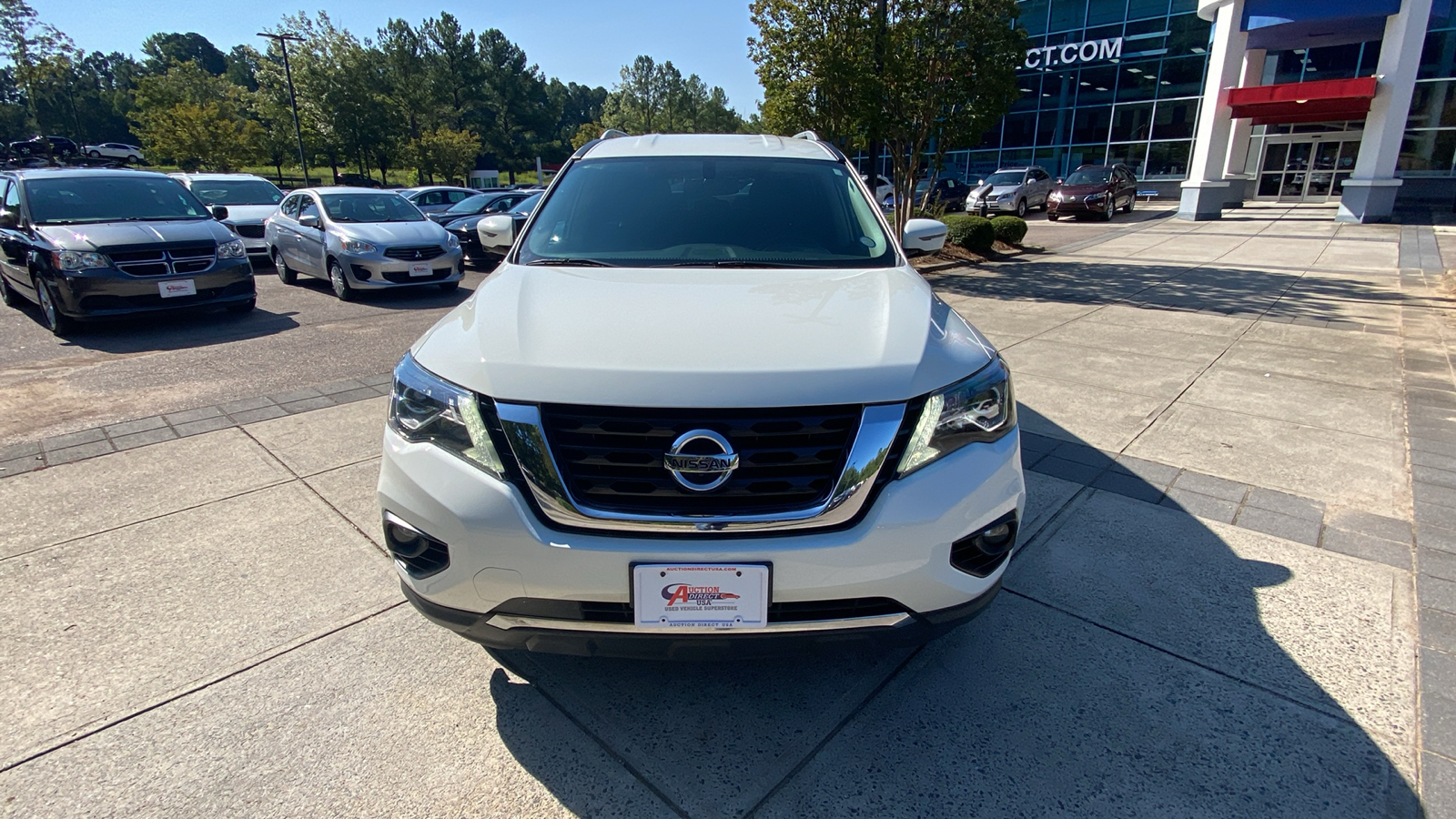 2019 Nissan Pathfinder SL 3