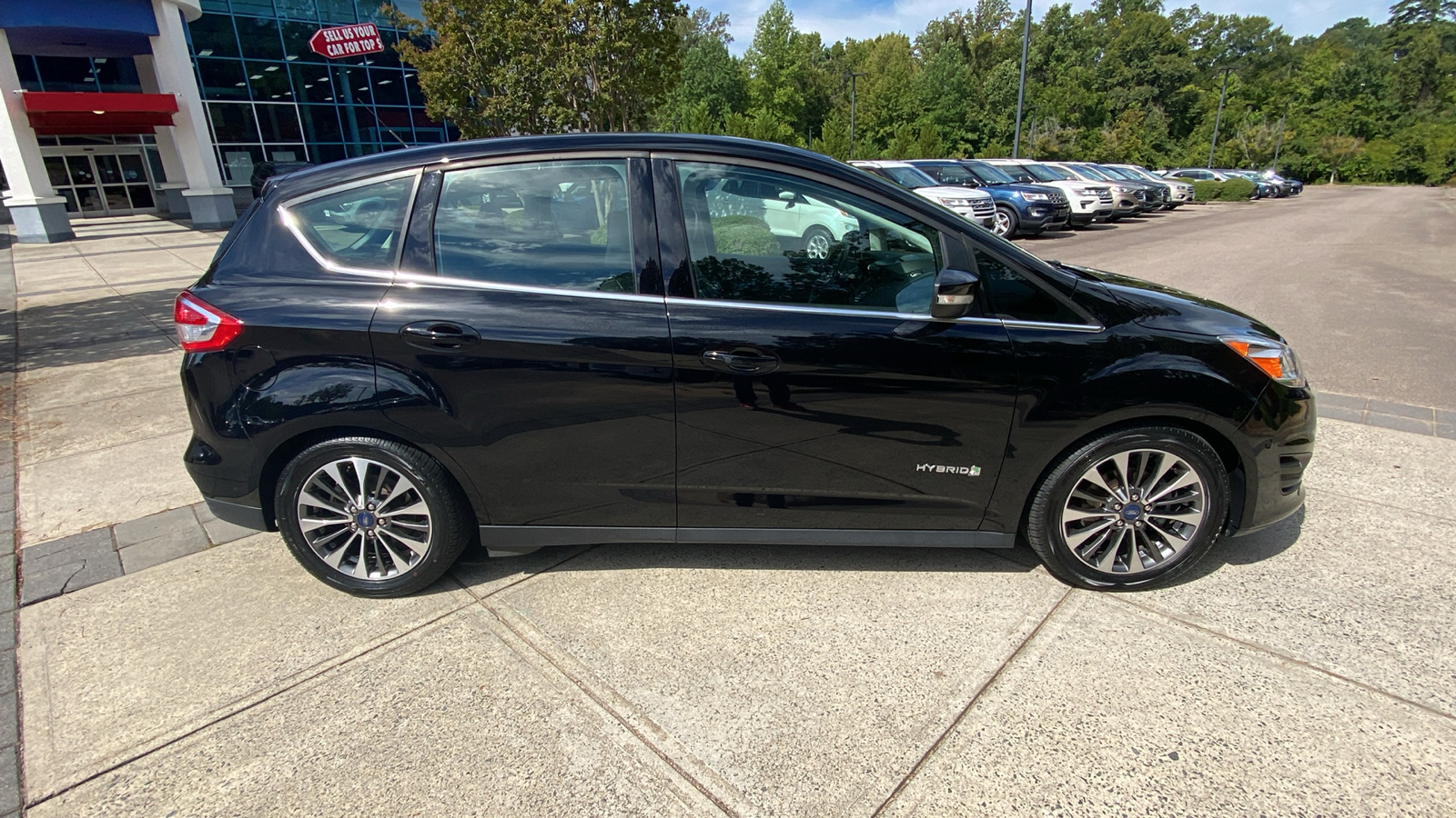 2018 Ford C-Max Hybrid Titanium 17