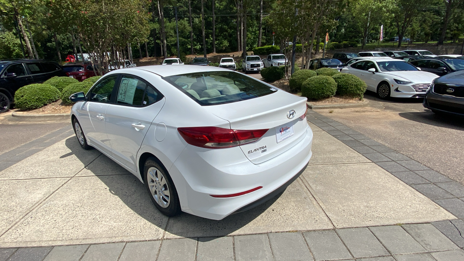 2018 Hyundai Elantra SE 9