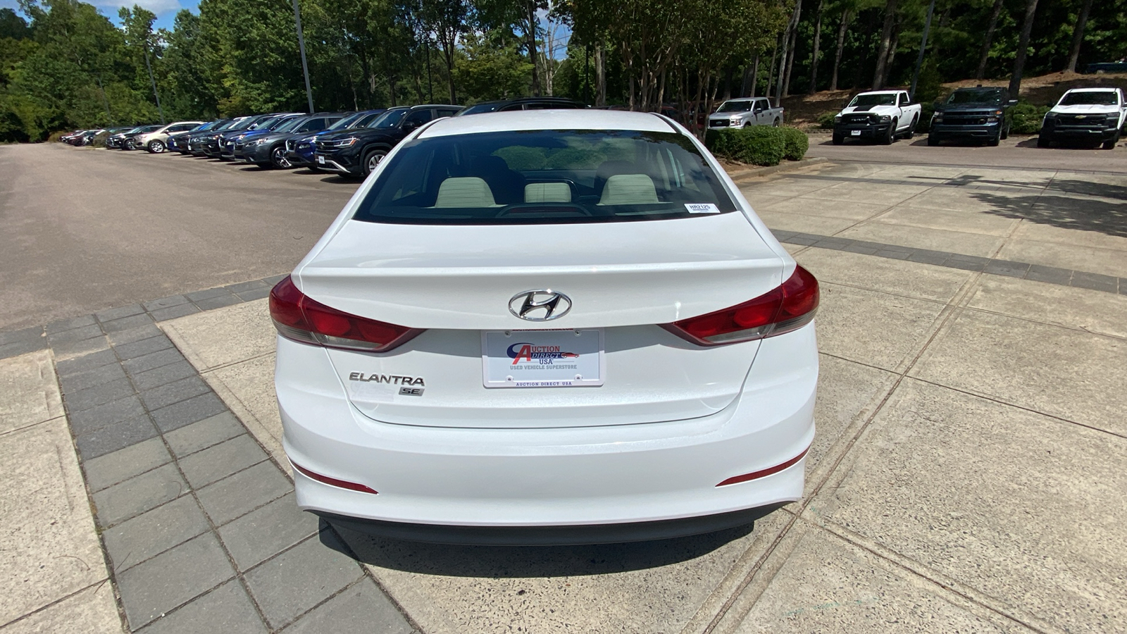 2018 Hyundai Elantra SE 10