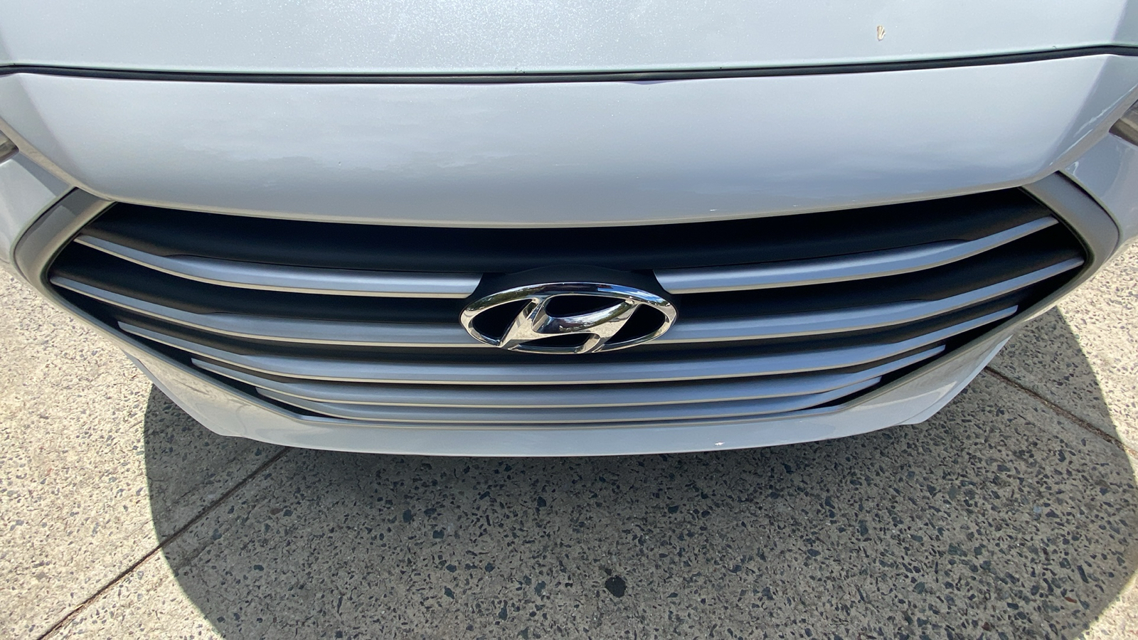 2018 Hyundai Elantra SE 18