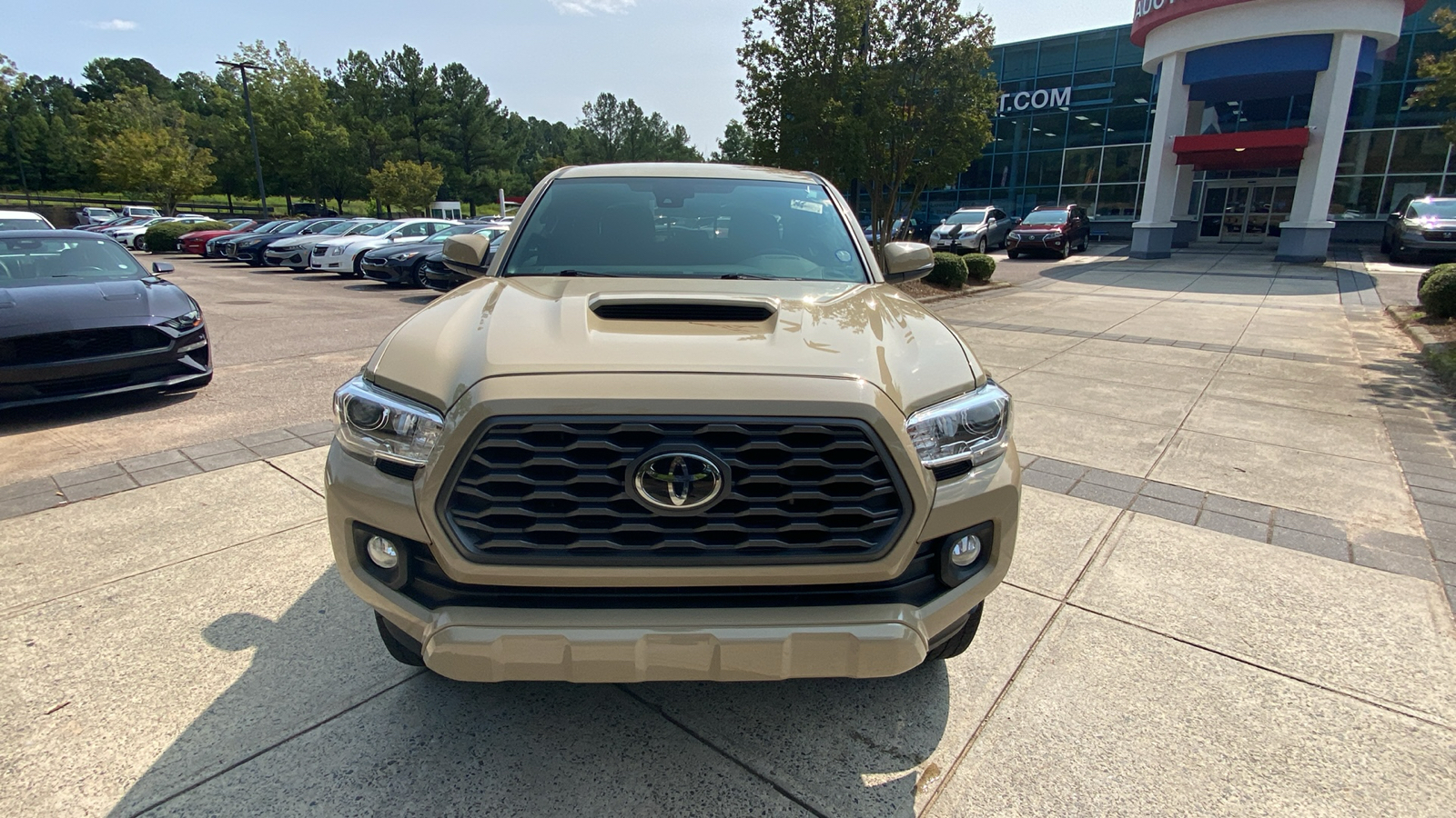 2020 Toyota Tacoma SR5 3