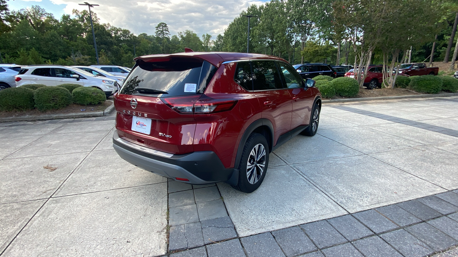 2021 Nissan Rogue  14