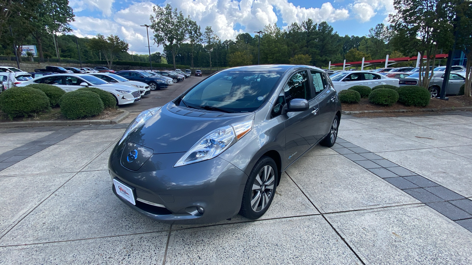 2015 Nissan LEAF  4