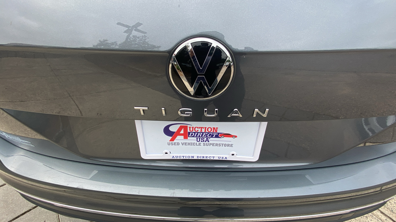 2024 Volkswagen Tiguan 2.0T SE 12