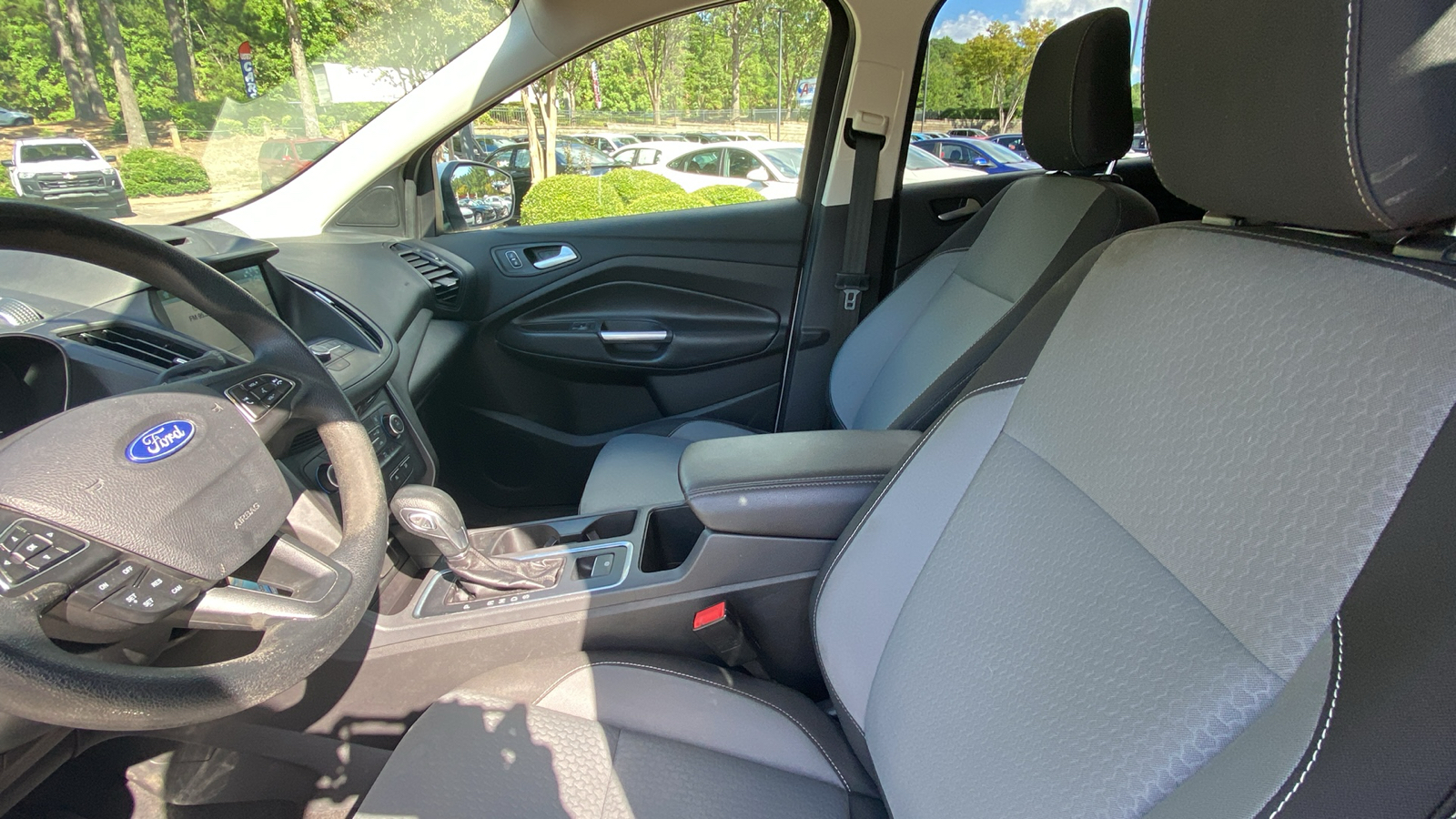 2018 Ford Escape SE 22