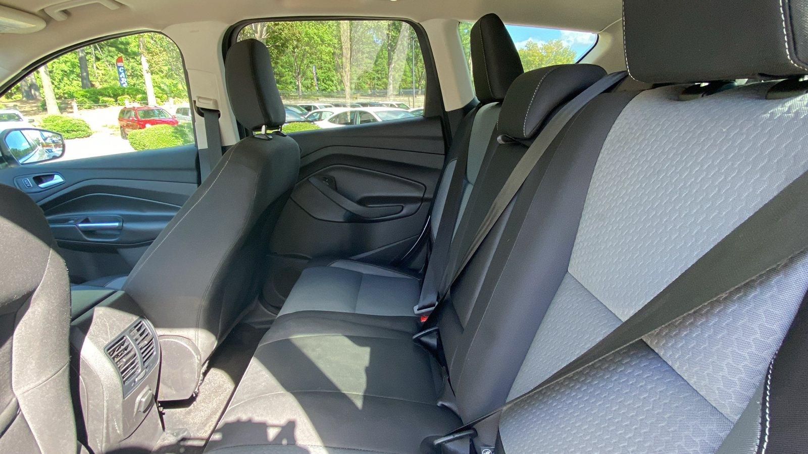 2018 Ford Escape SE 37