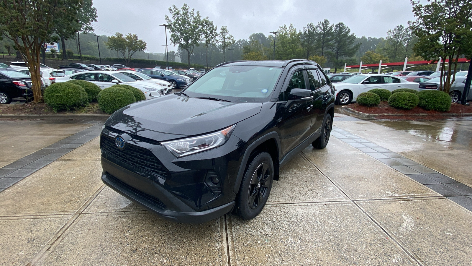 2020 Toyota RAV4 Hybrid  4