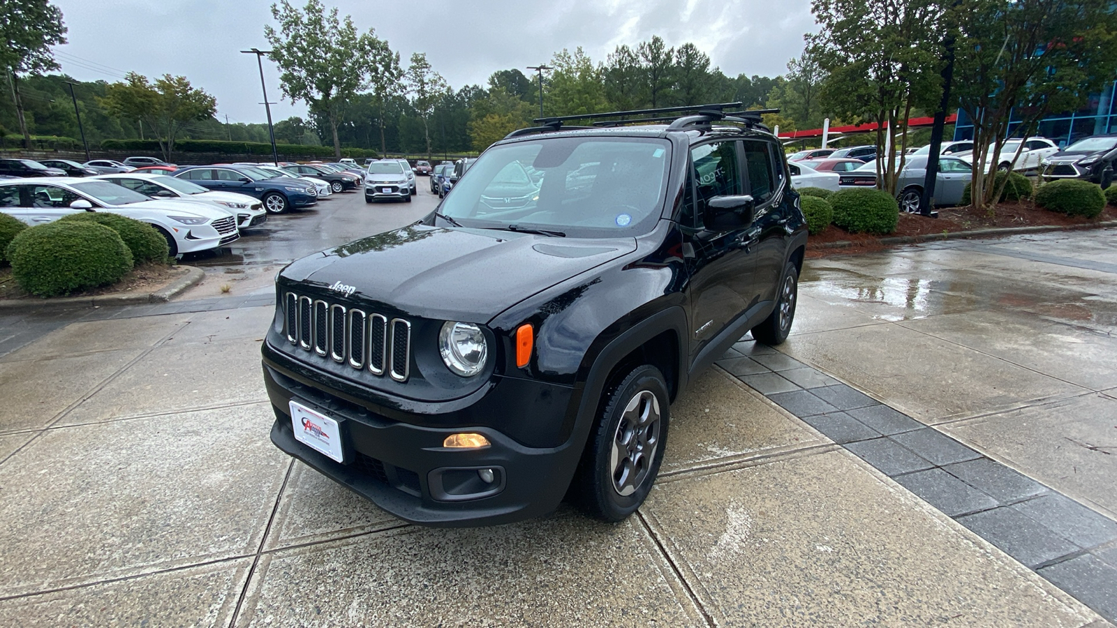 2016 Jeep Renegade  4