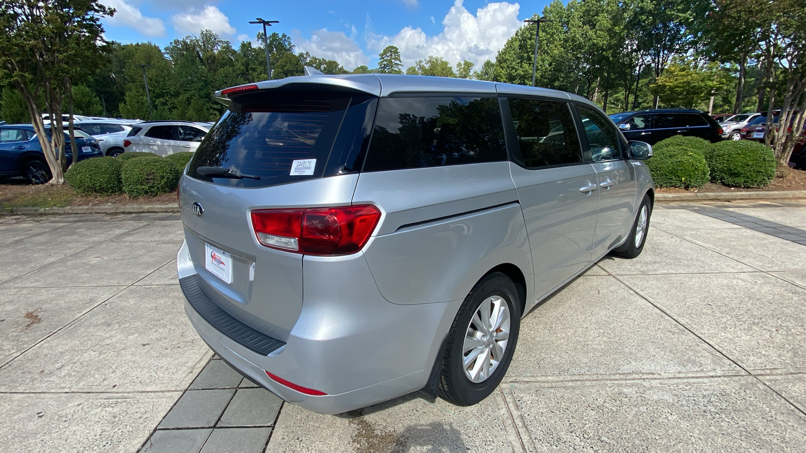 2016 Kia Sedona L 14