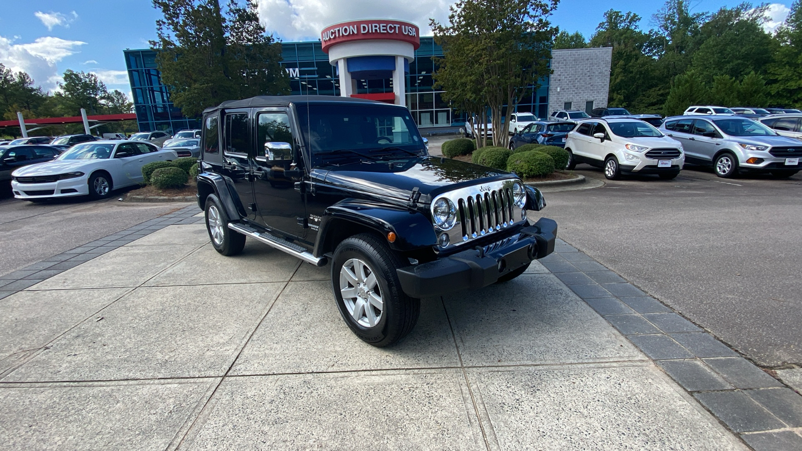 2016 Jeep Wrangler Unlimited Sahara 1