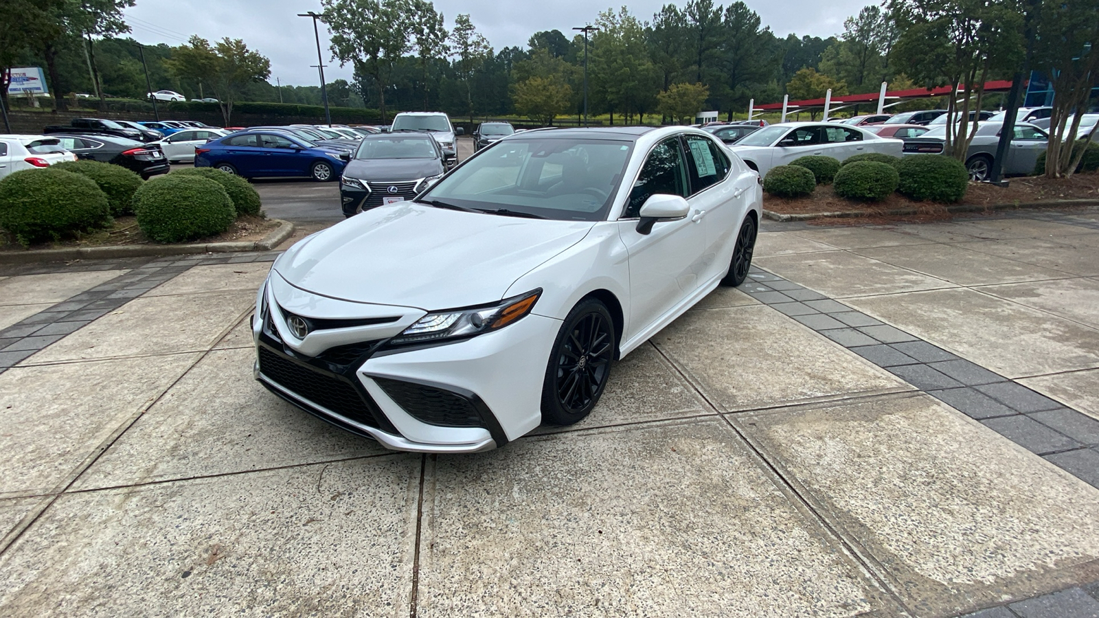 2023 Toyota Camry XSE 4