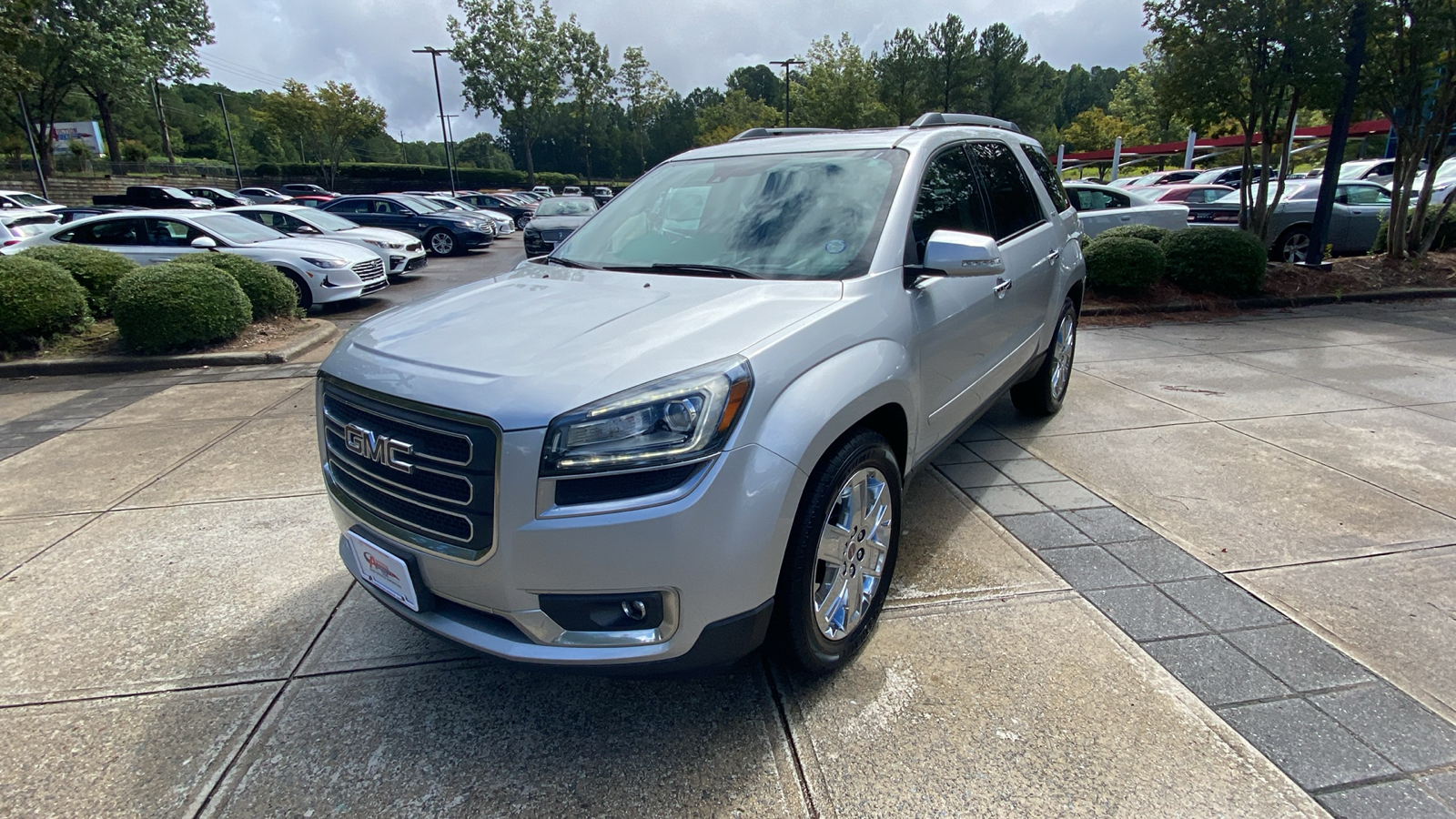 2017 GMC Acadia Limited  4