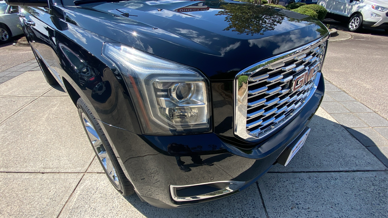 2018 GMC Yukon  2