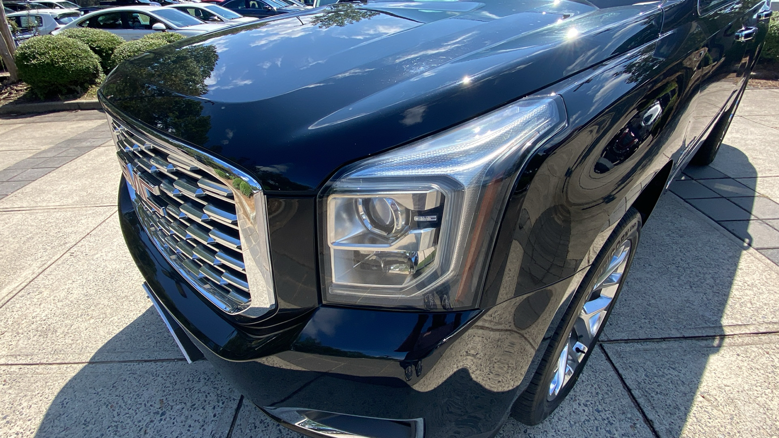 2018 GMC Yukon  5