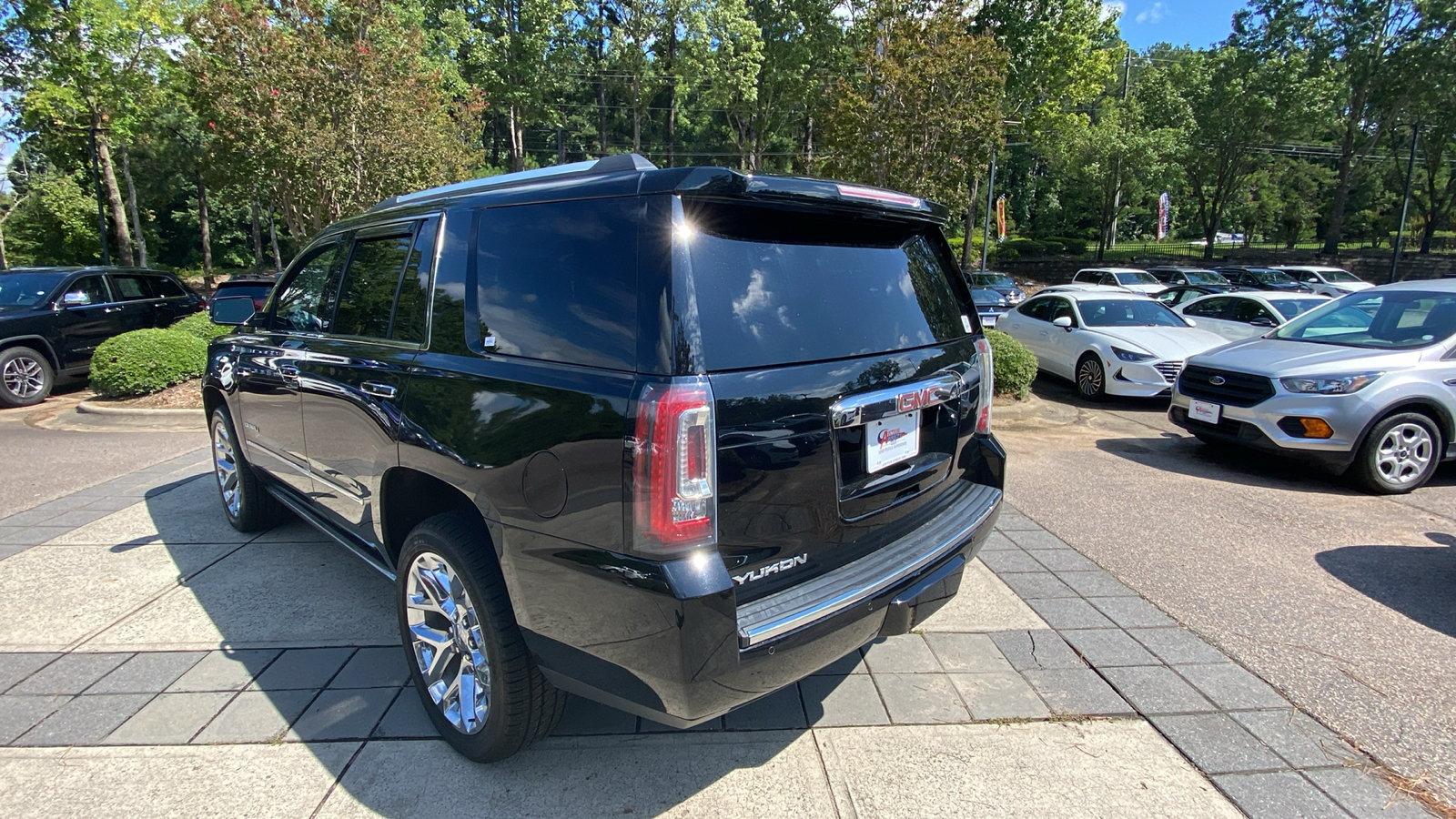 2018 GMC Yukon  10