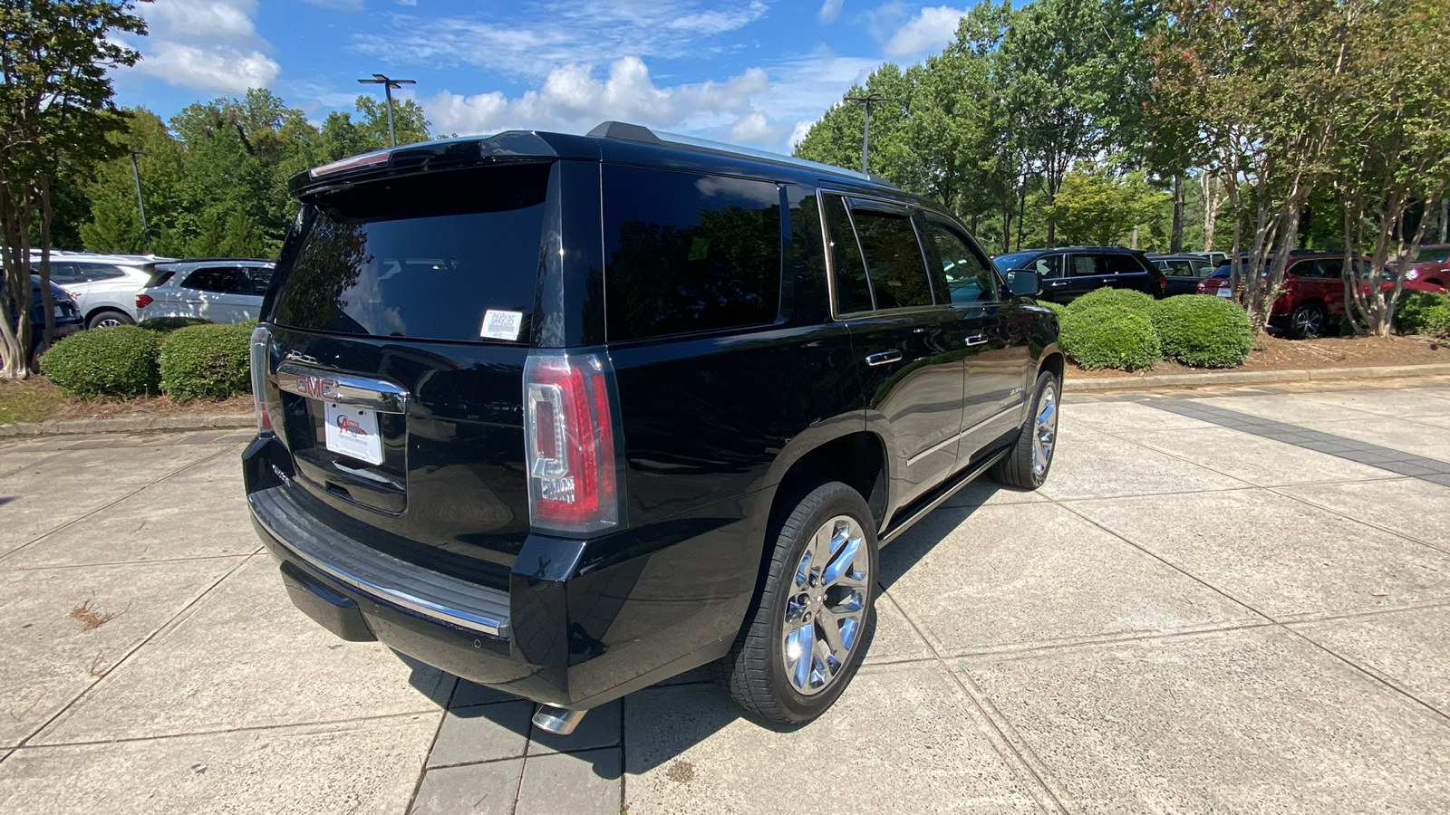 2018 GMC Yukon  15