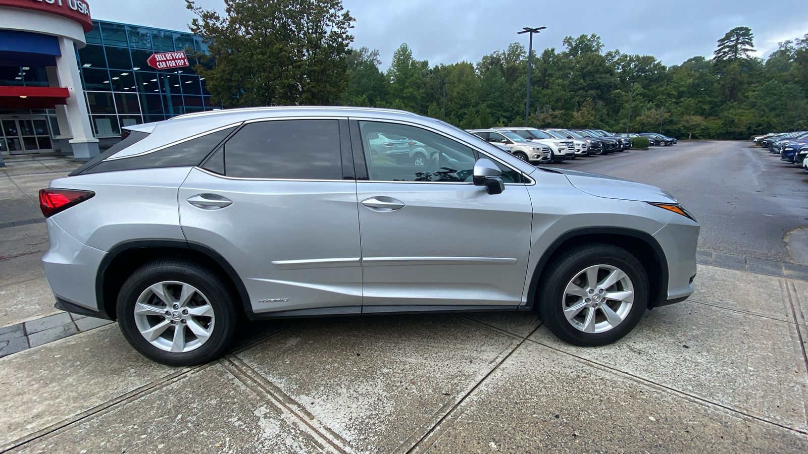 2017 Lexus RX 450h 17