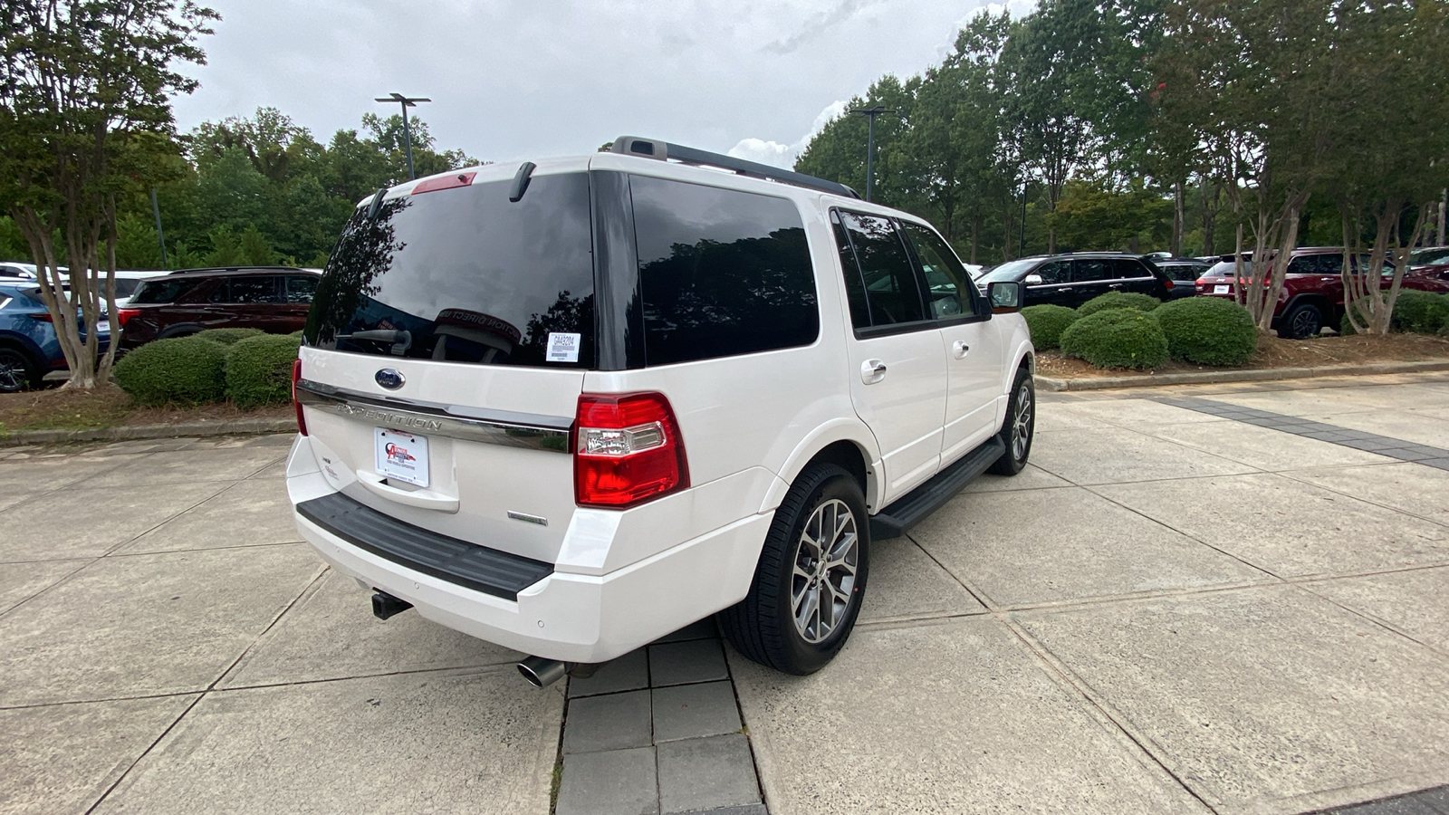 2017 Ford Expedition XLT 14