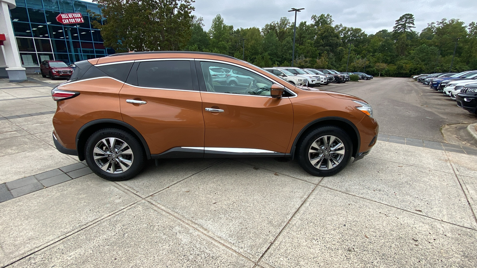 2017 Nissan Murano SV 16