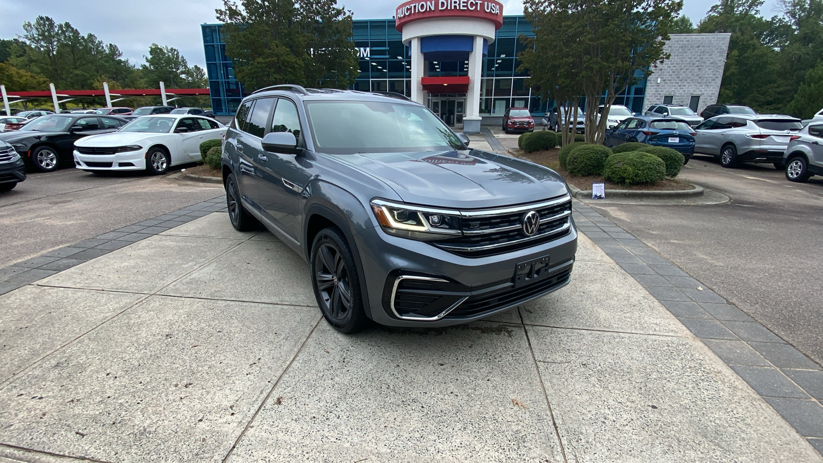 2021 Volkswagen Atlas  1