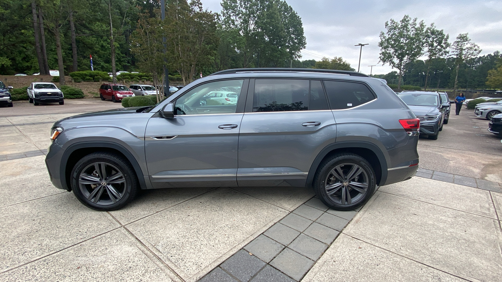 2021 Volkswagen Atlas  8