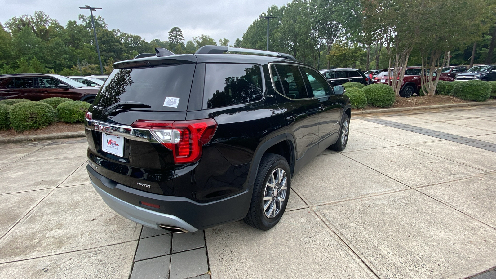 2023 GMC Acadia SLT 15