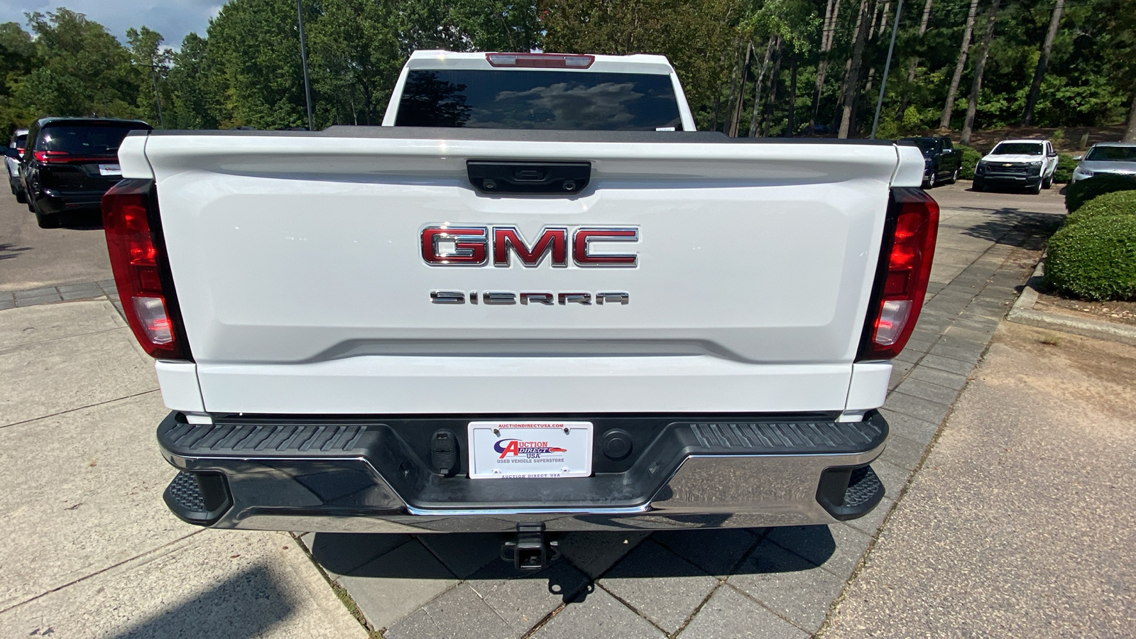 2023 GMC Sierra 1500 Pro 12