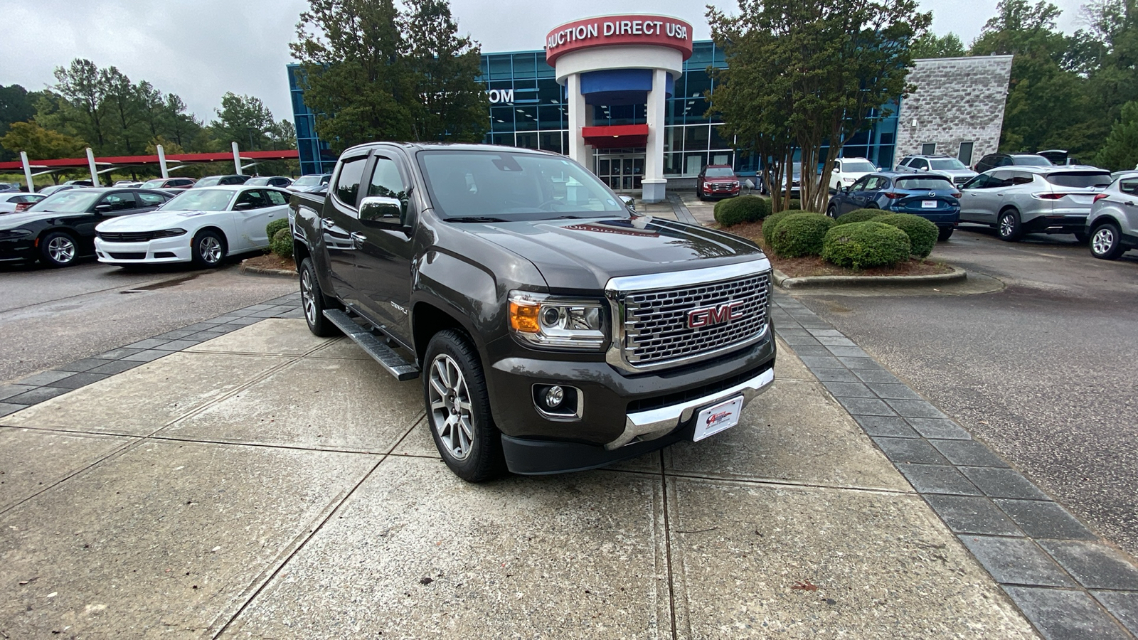 2020 GMC Canyon Denali 1