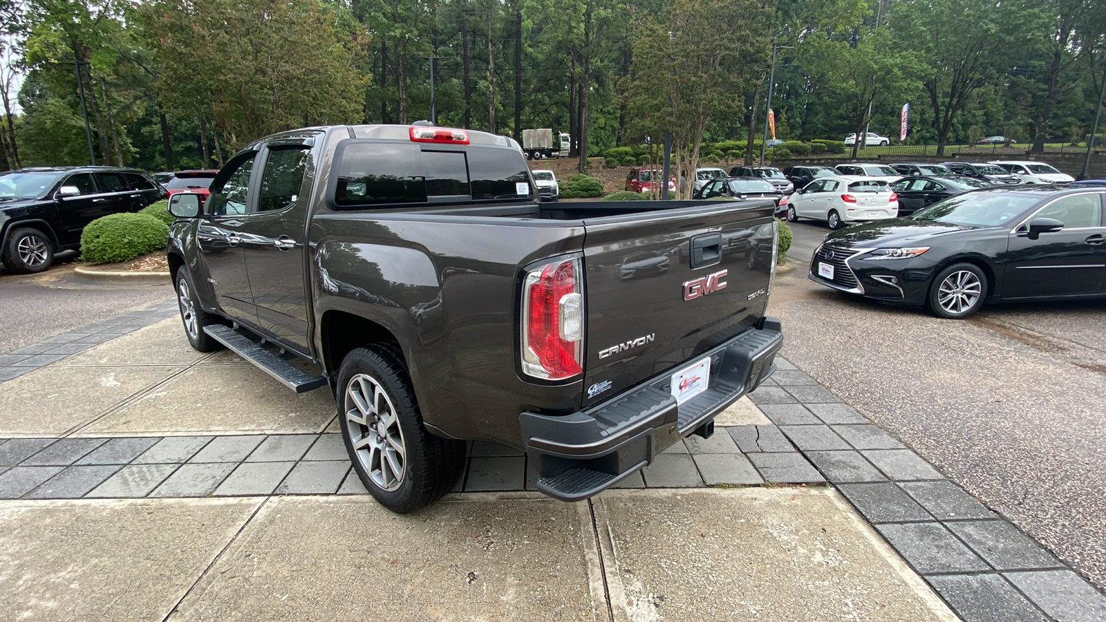 2020 GMC Canyon Denali 10