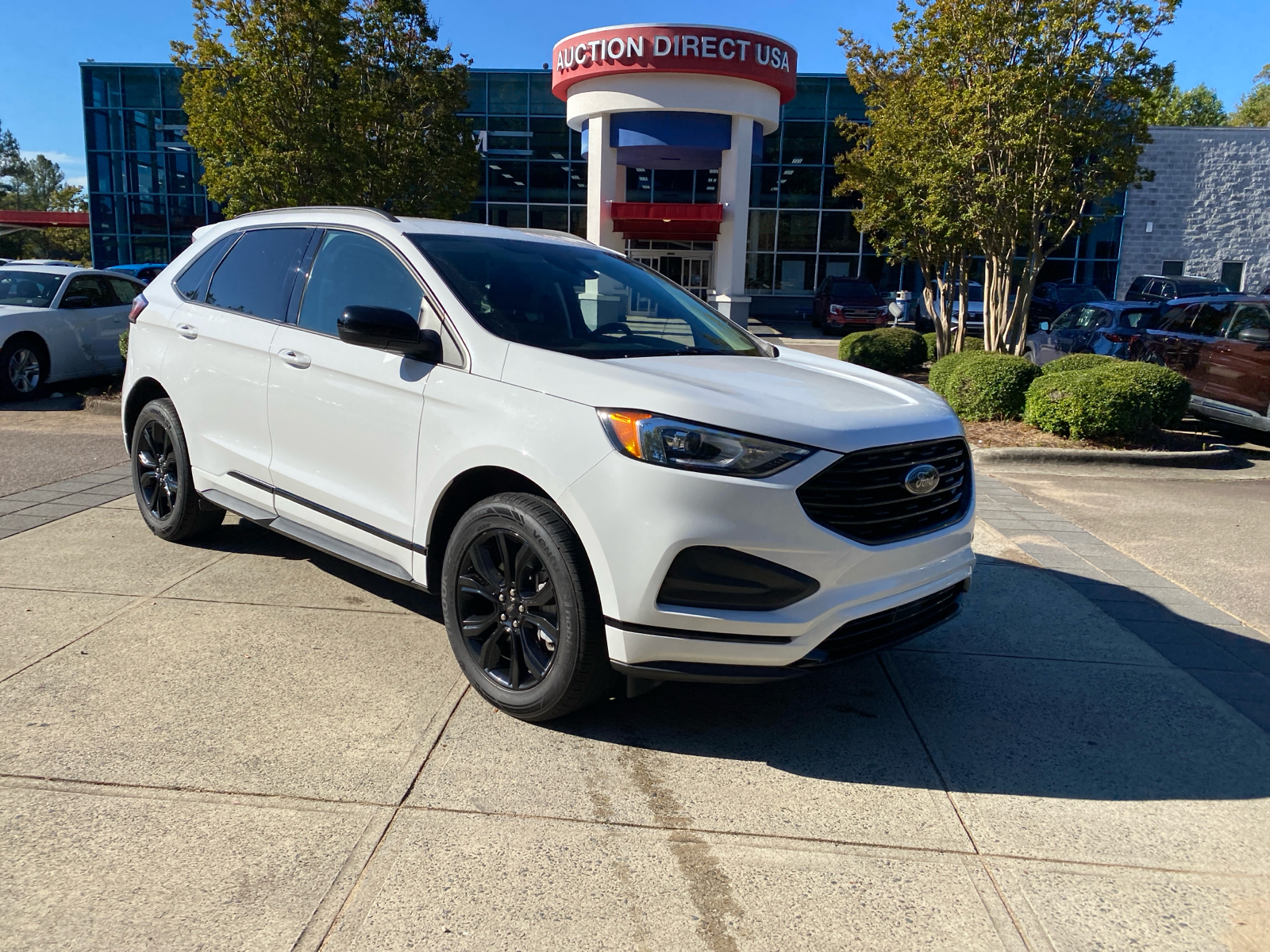 2023 Ford Edge SE 2