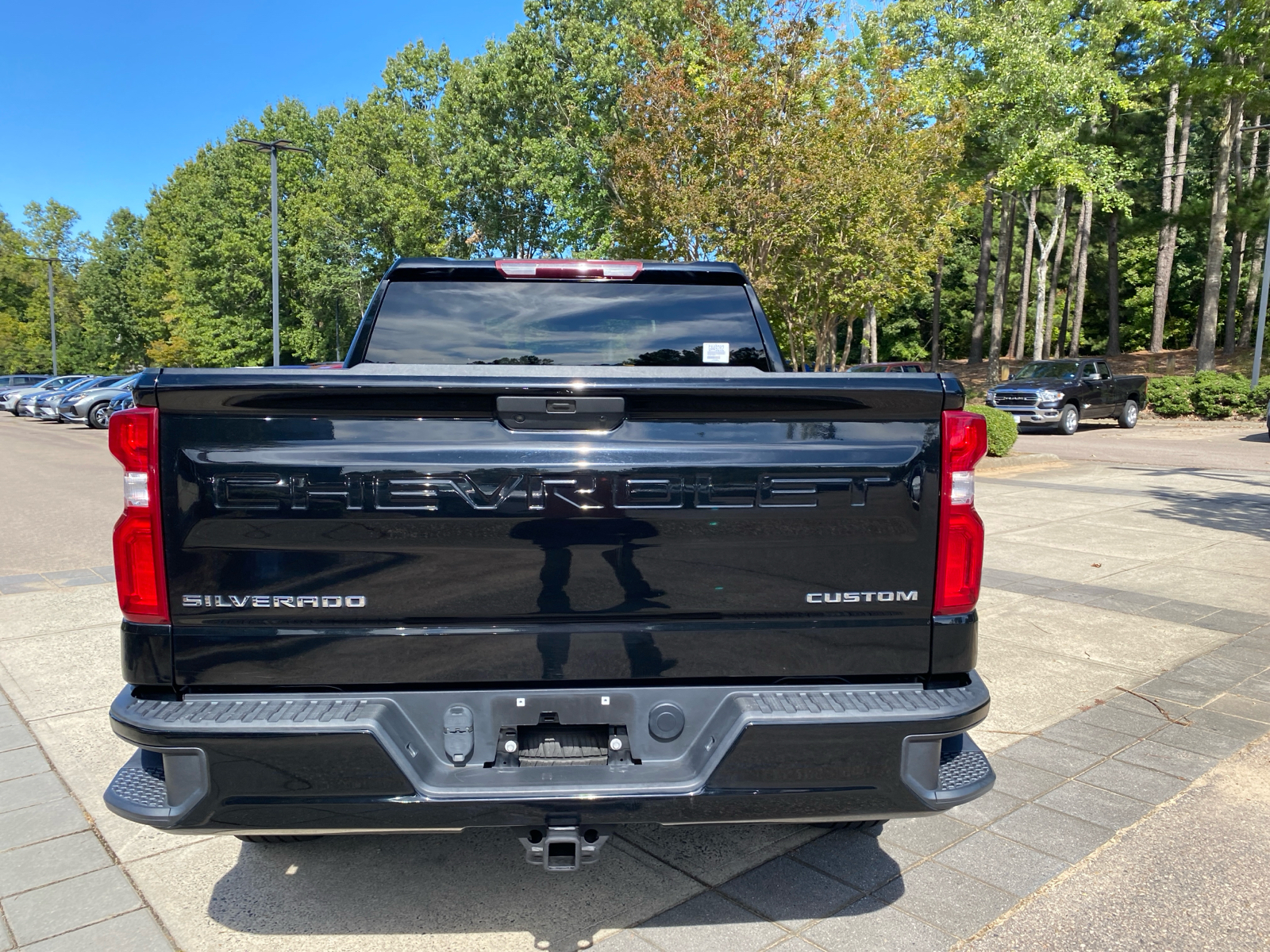 2021 Chevrolet Silverado 1500 Custom 20