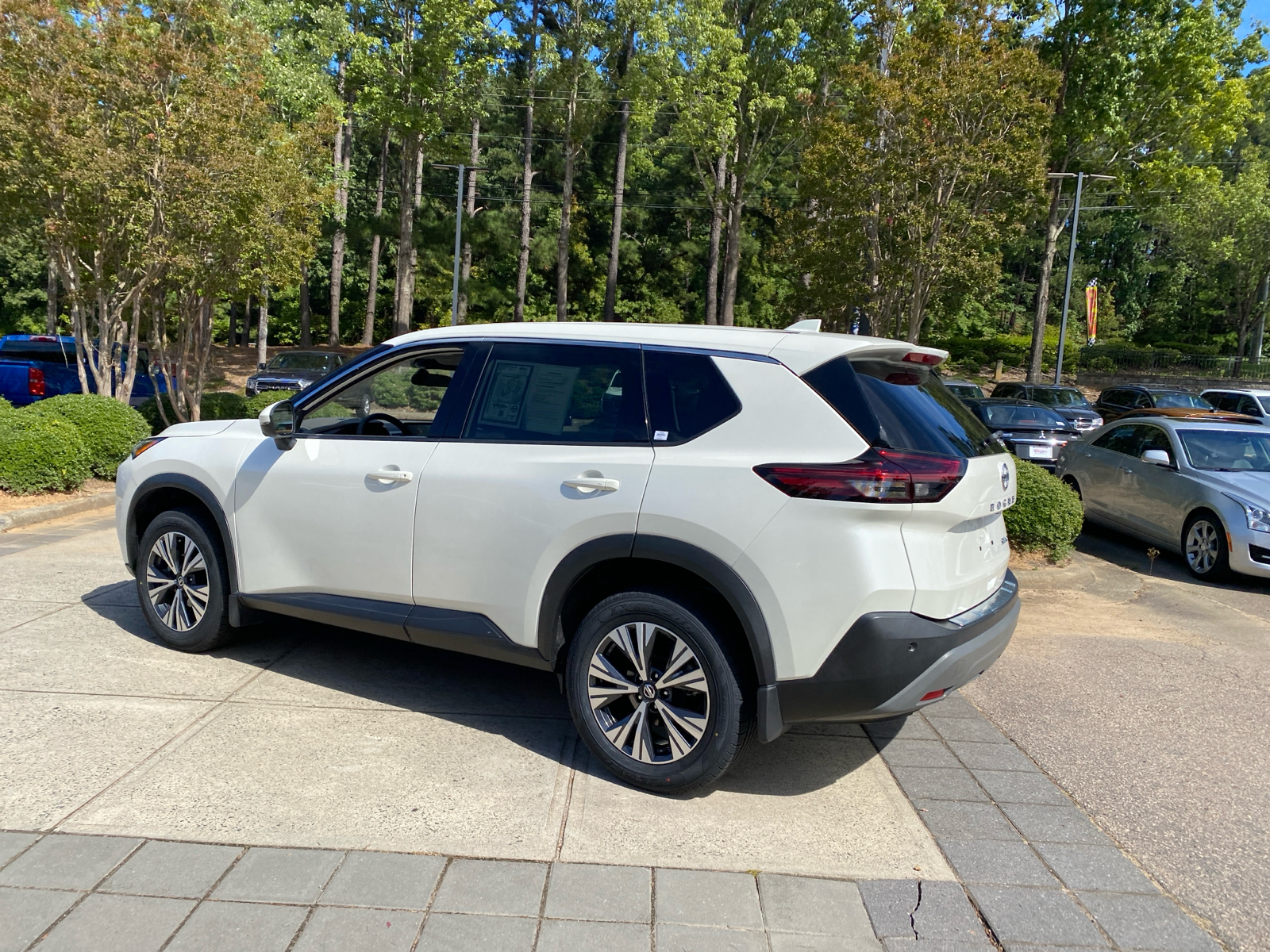 2021 Nissan Rogue  6