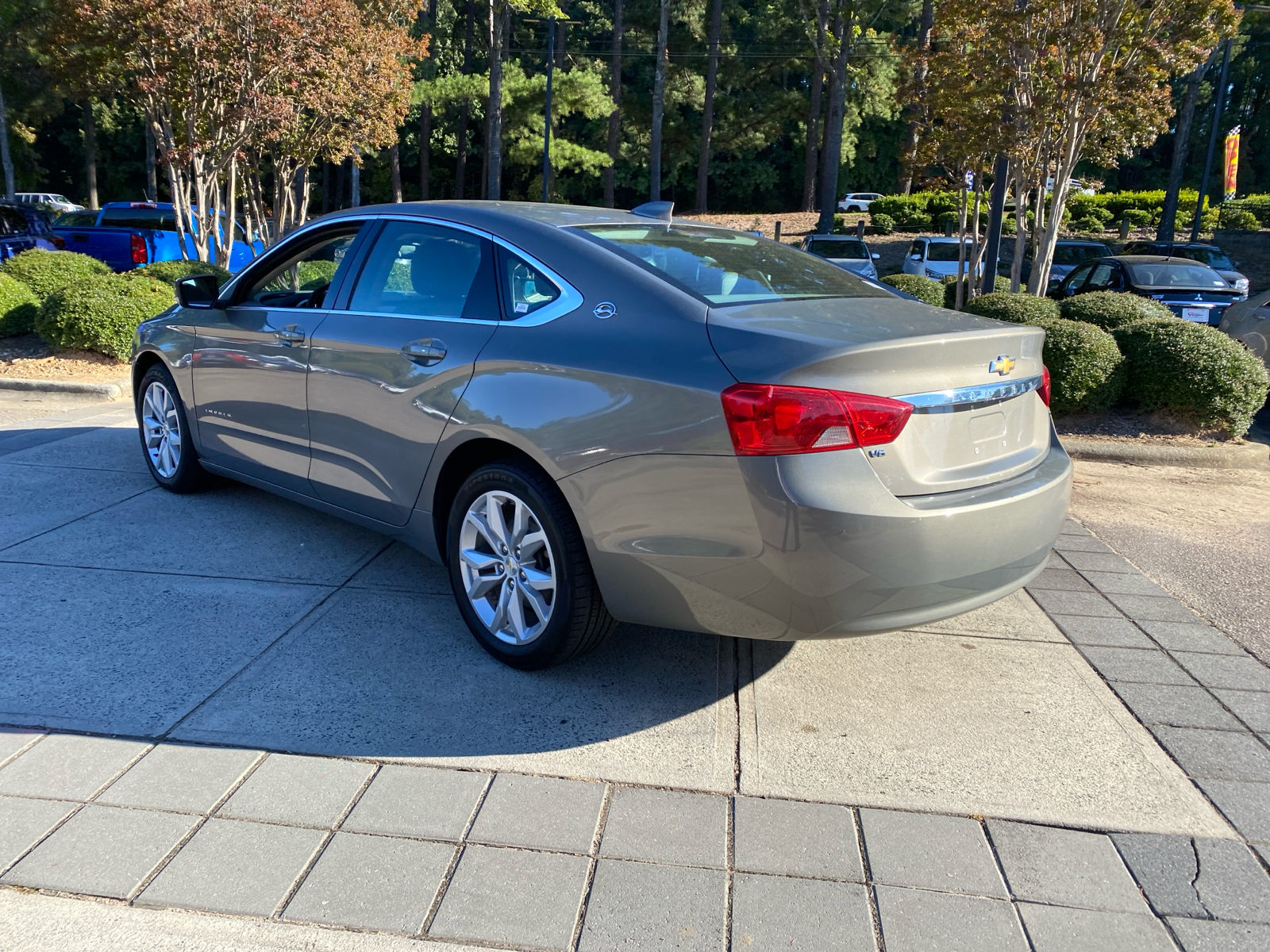 2019 Chevrolet Impala LT 6