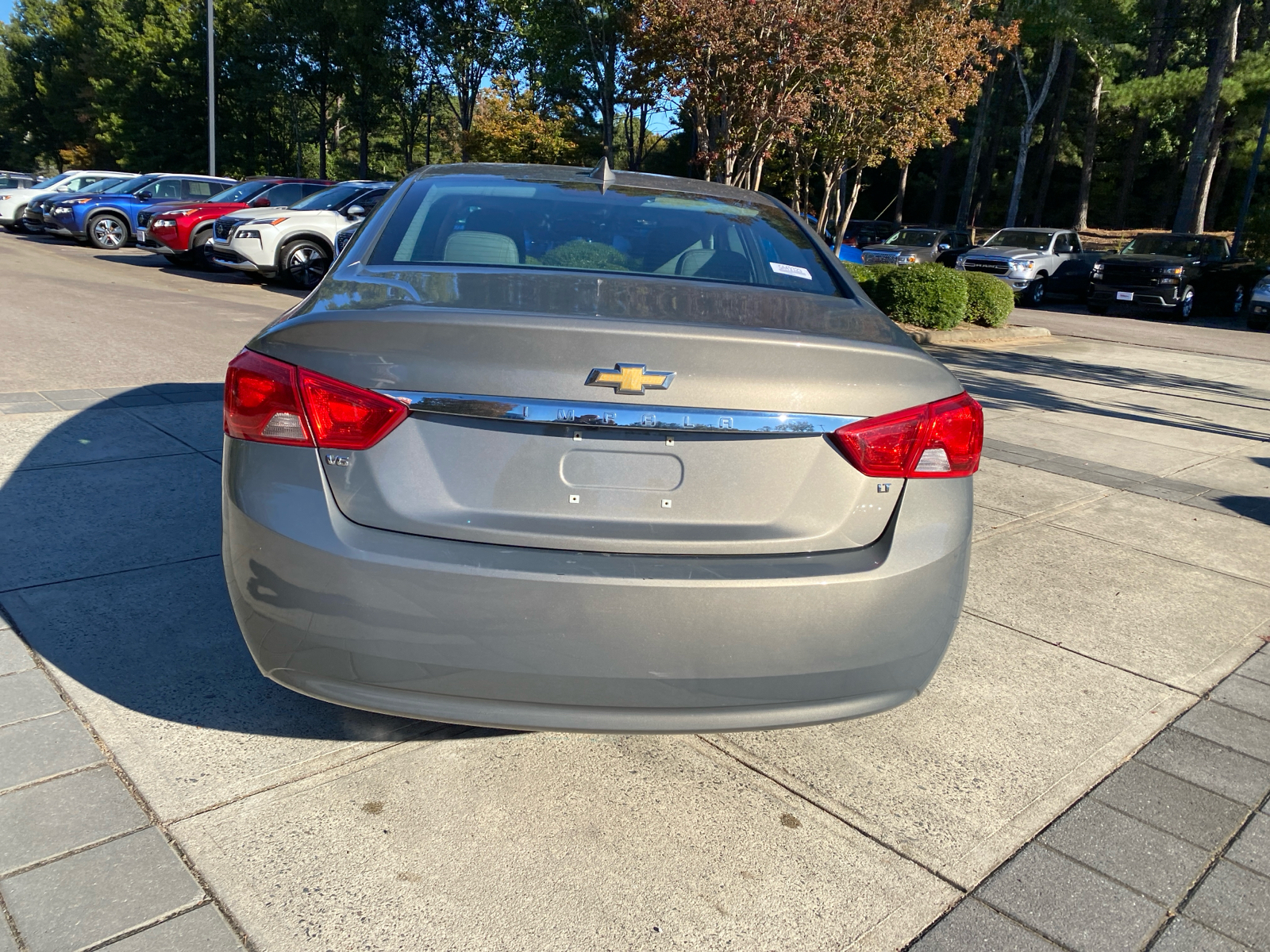 2019 Chevrolet Impala LT 7