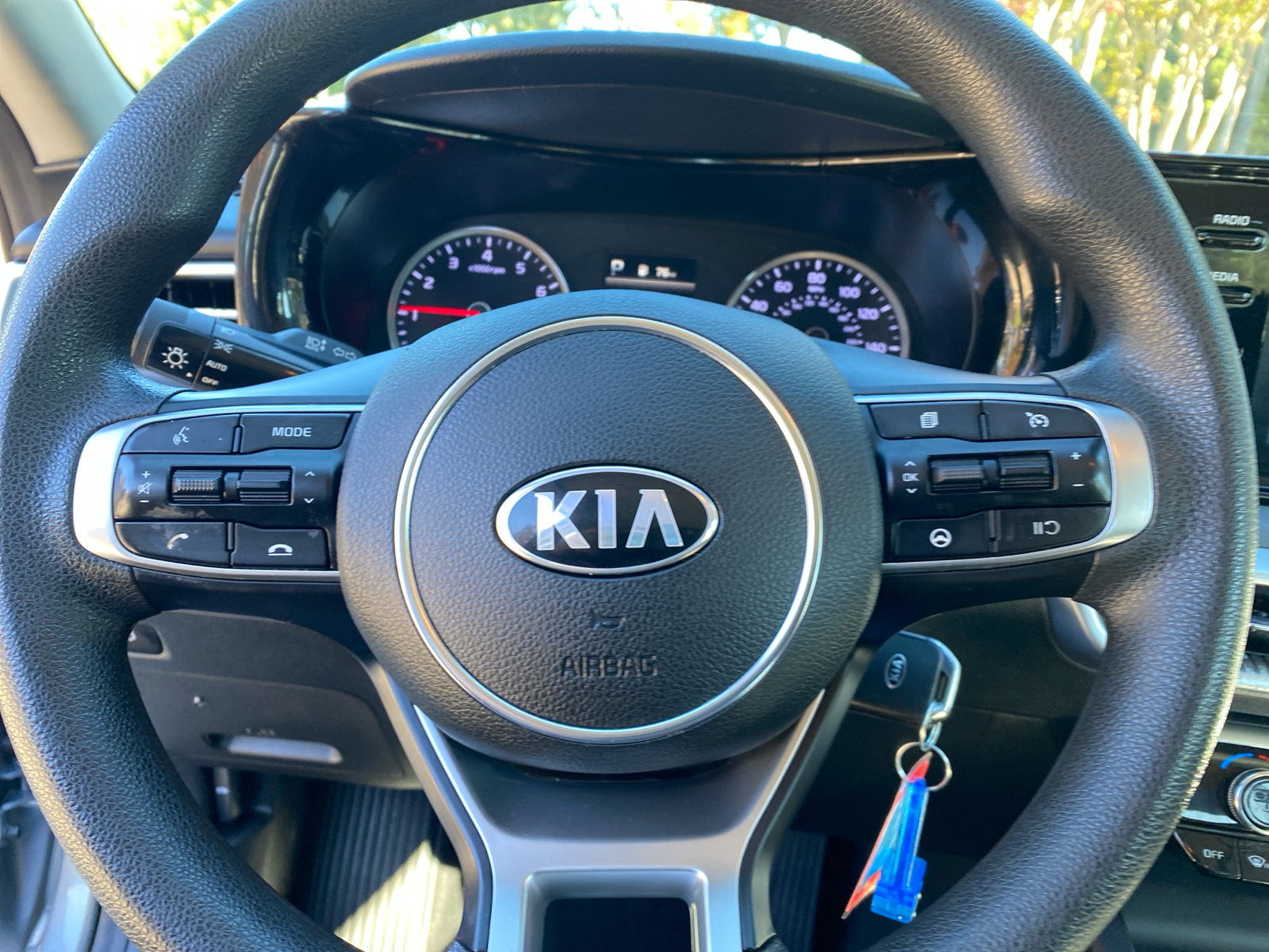 2021 Kia K5 LX 36