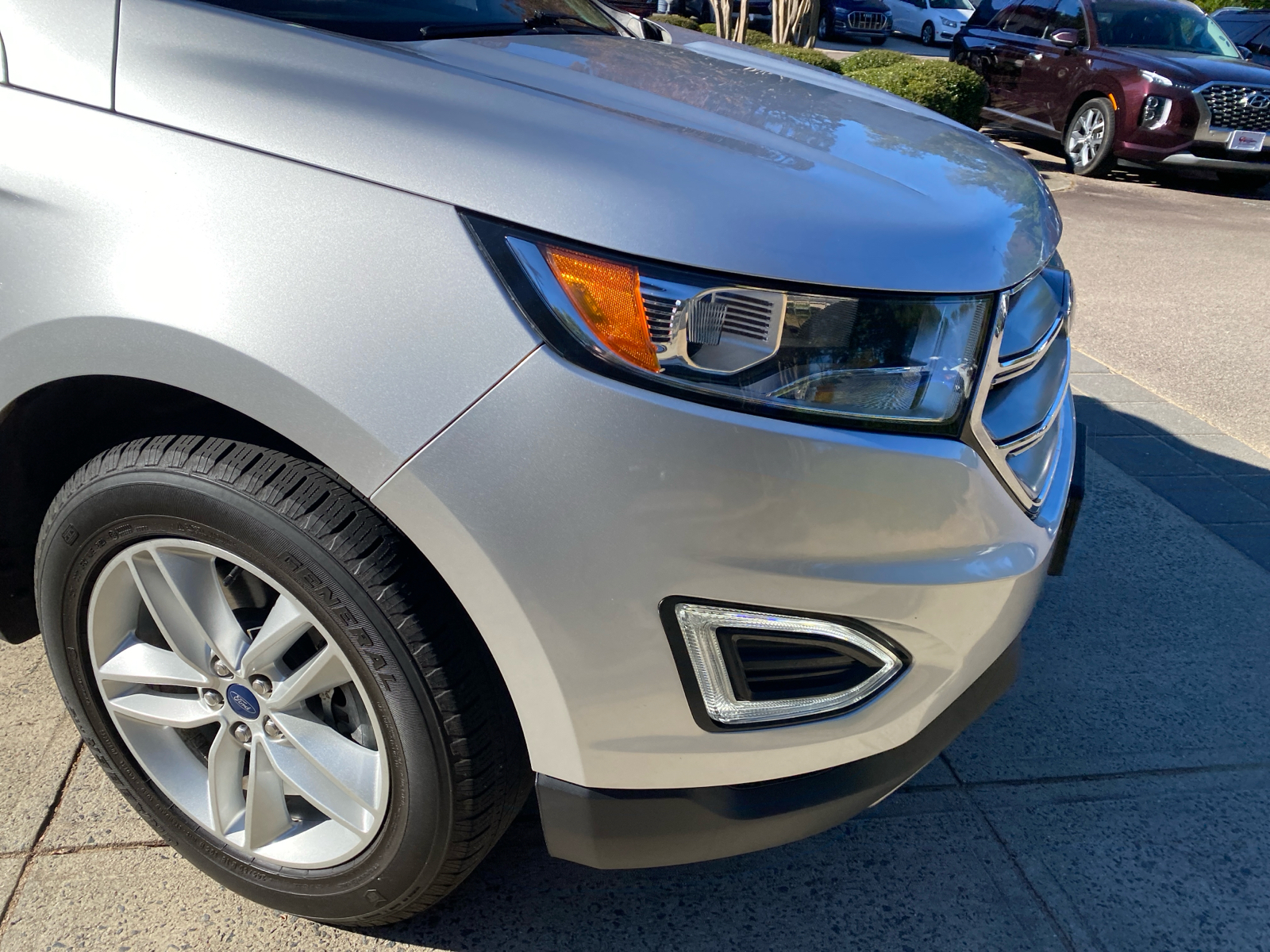 2017 Ford Edge SEL 10