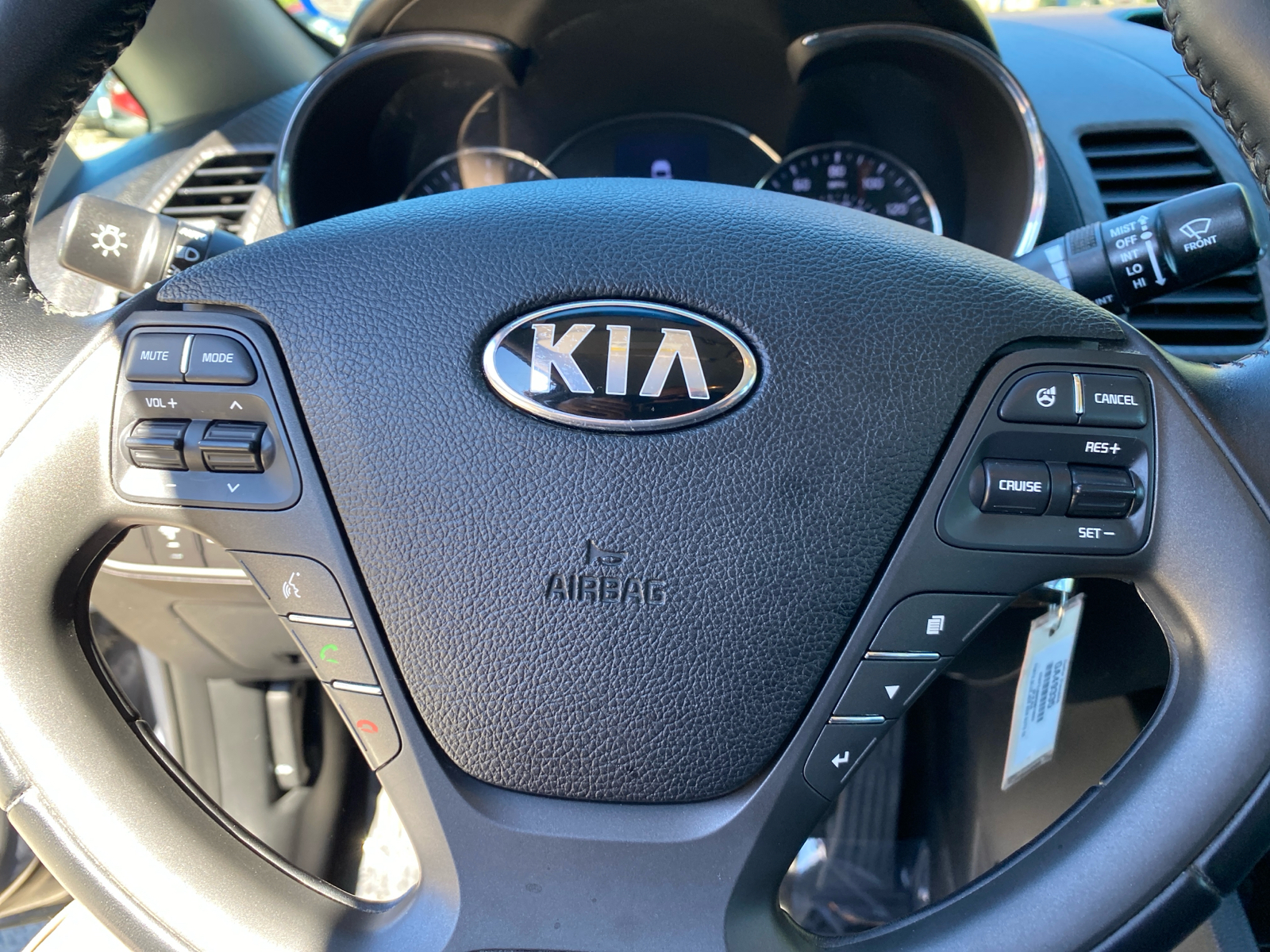 2016 Kia Forte EX 34