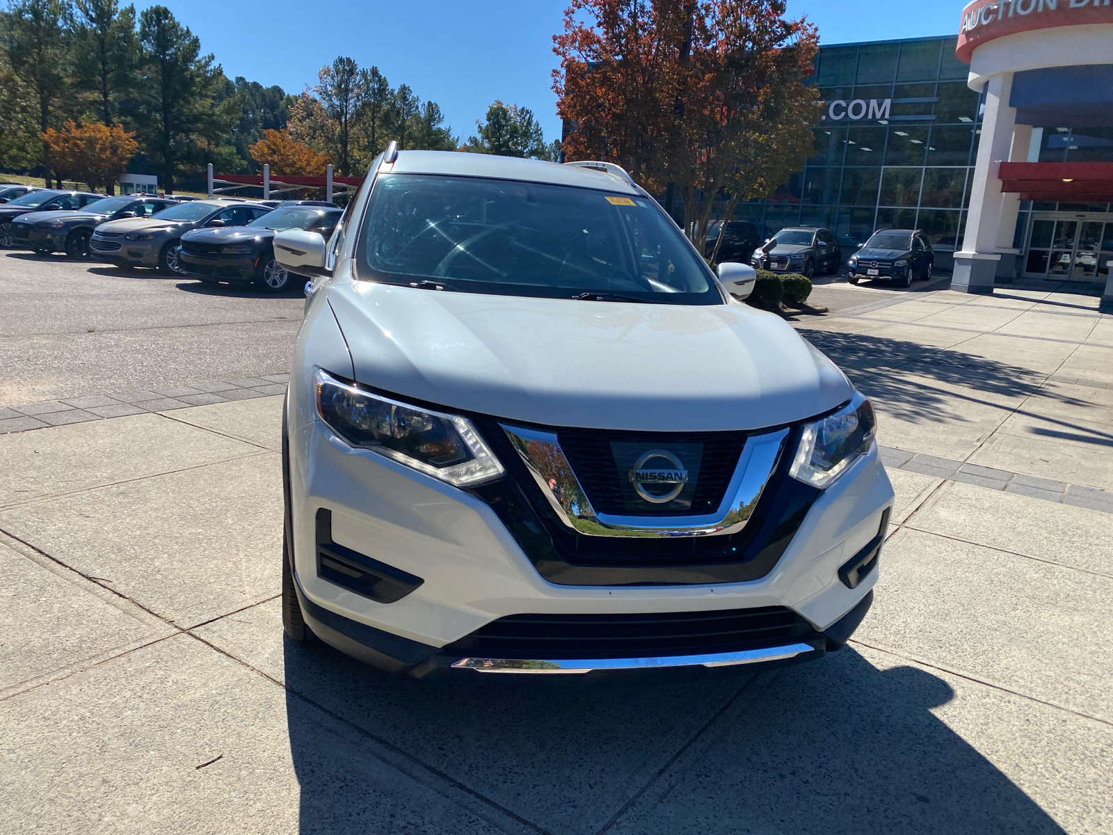 2017 Nissan Rogue SV 3