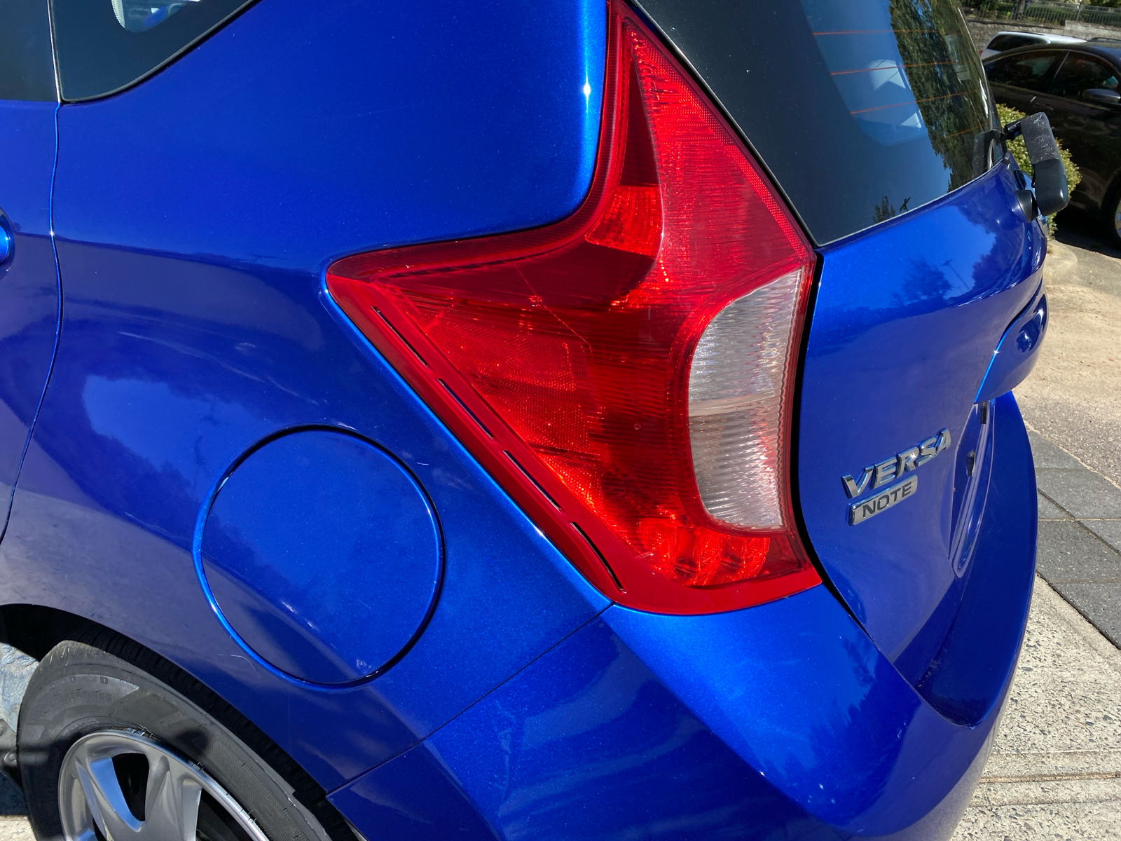 2015 Nissan Versa Note SV 16