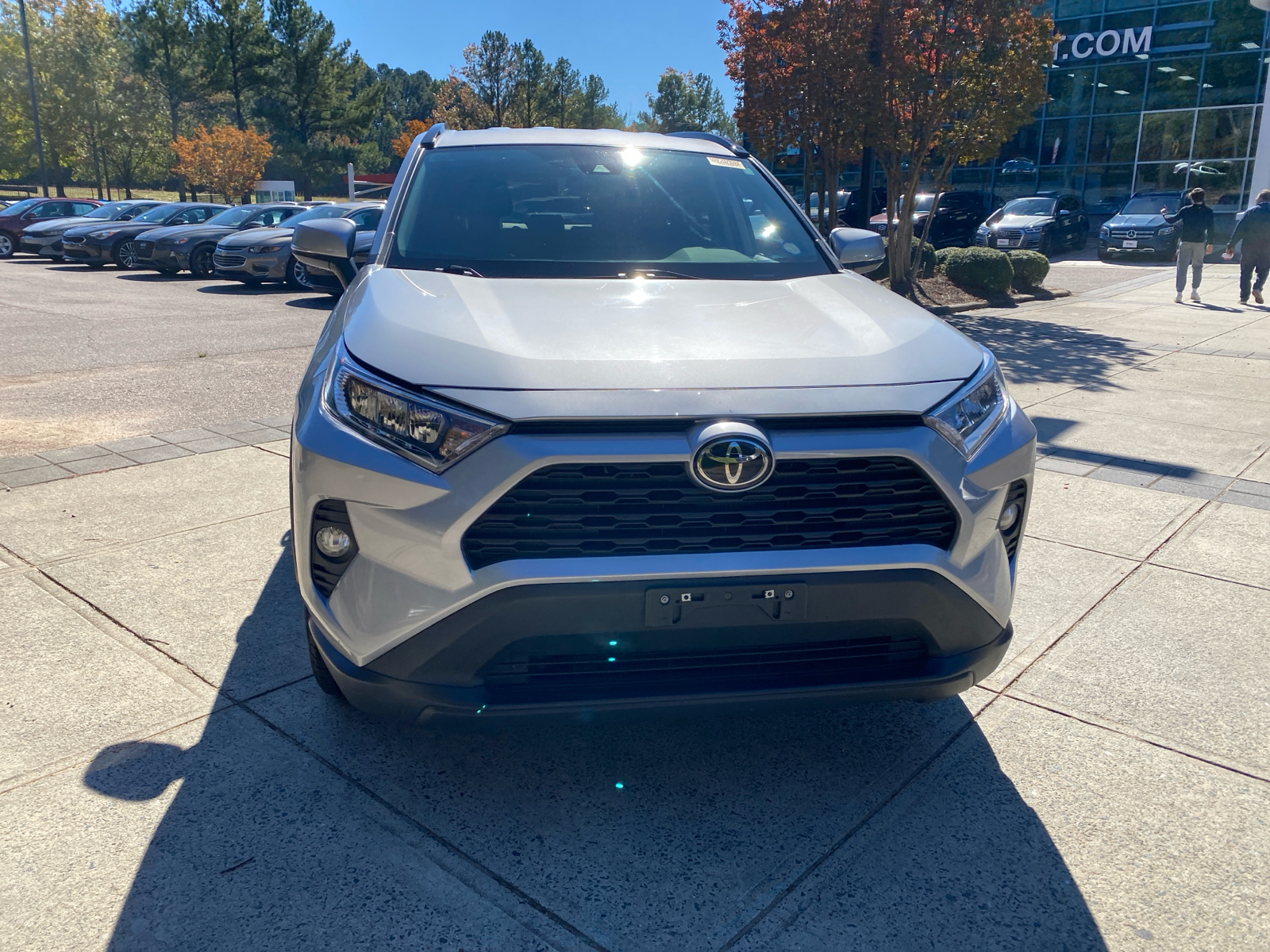 2021 Toyota RAV4 XLE 3